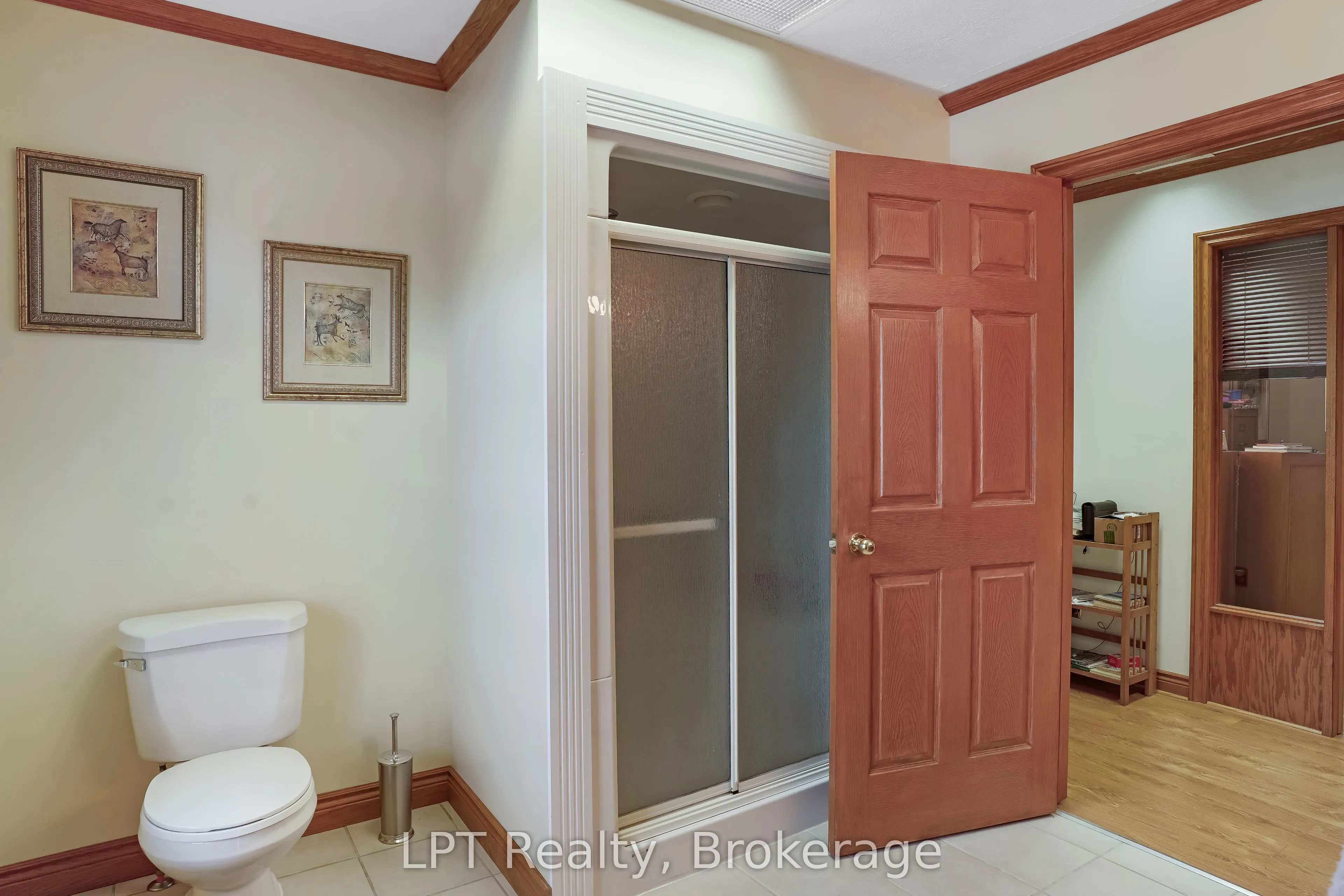 401297 Grey Road 17
