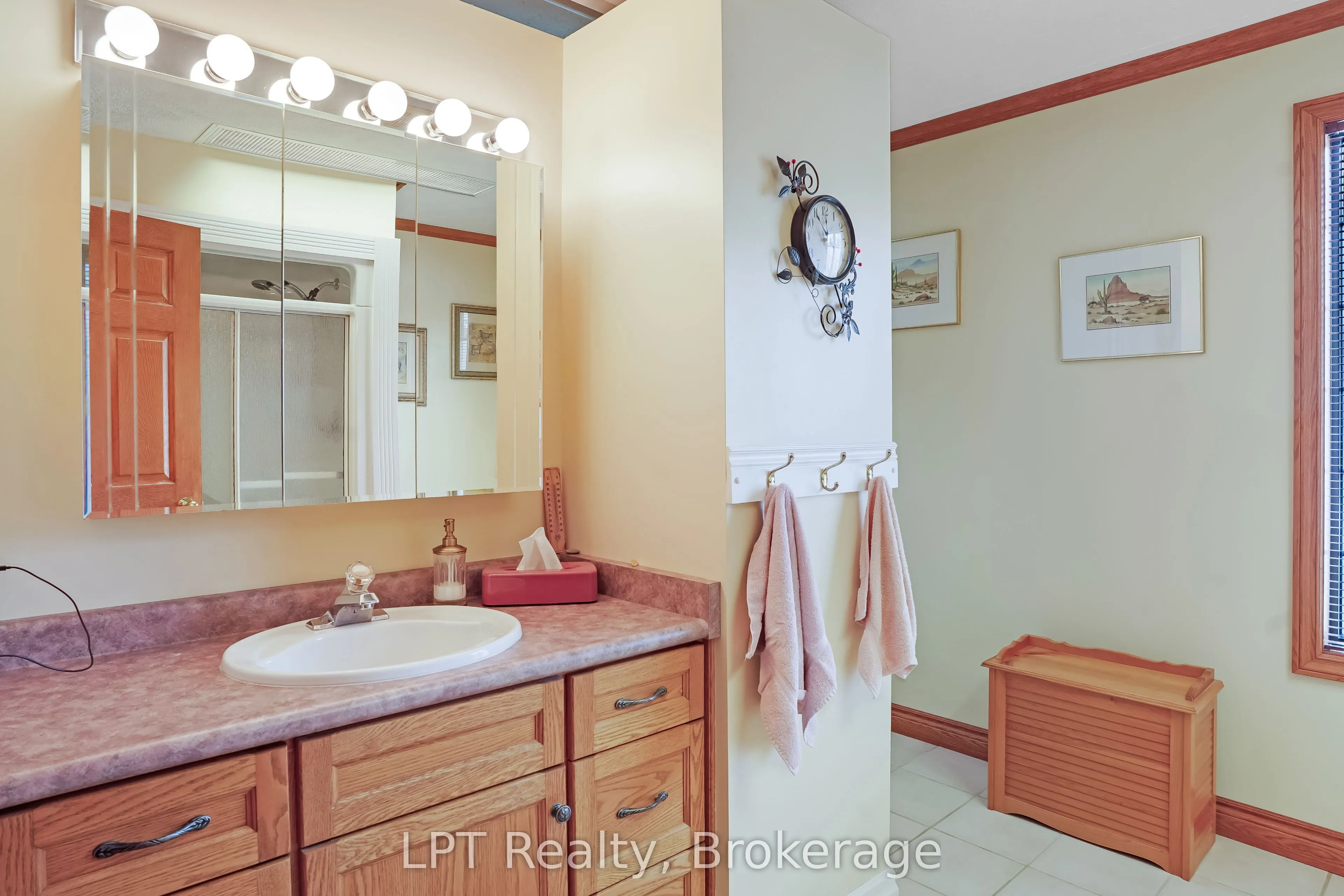 401297 Grey Road 17