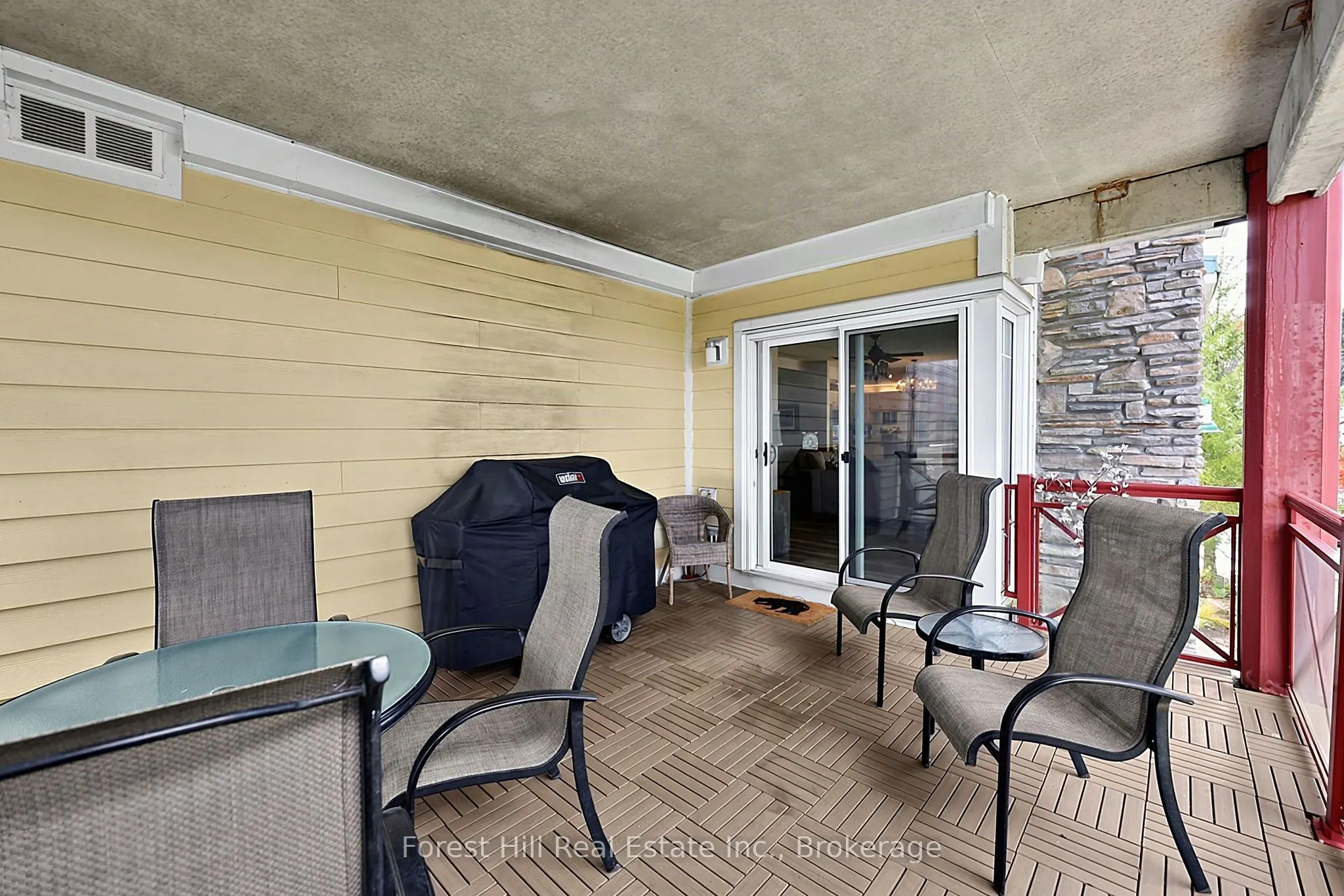 110 STEAMSHIP BAY Road N #202