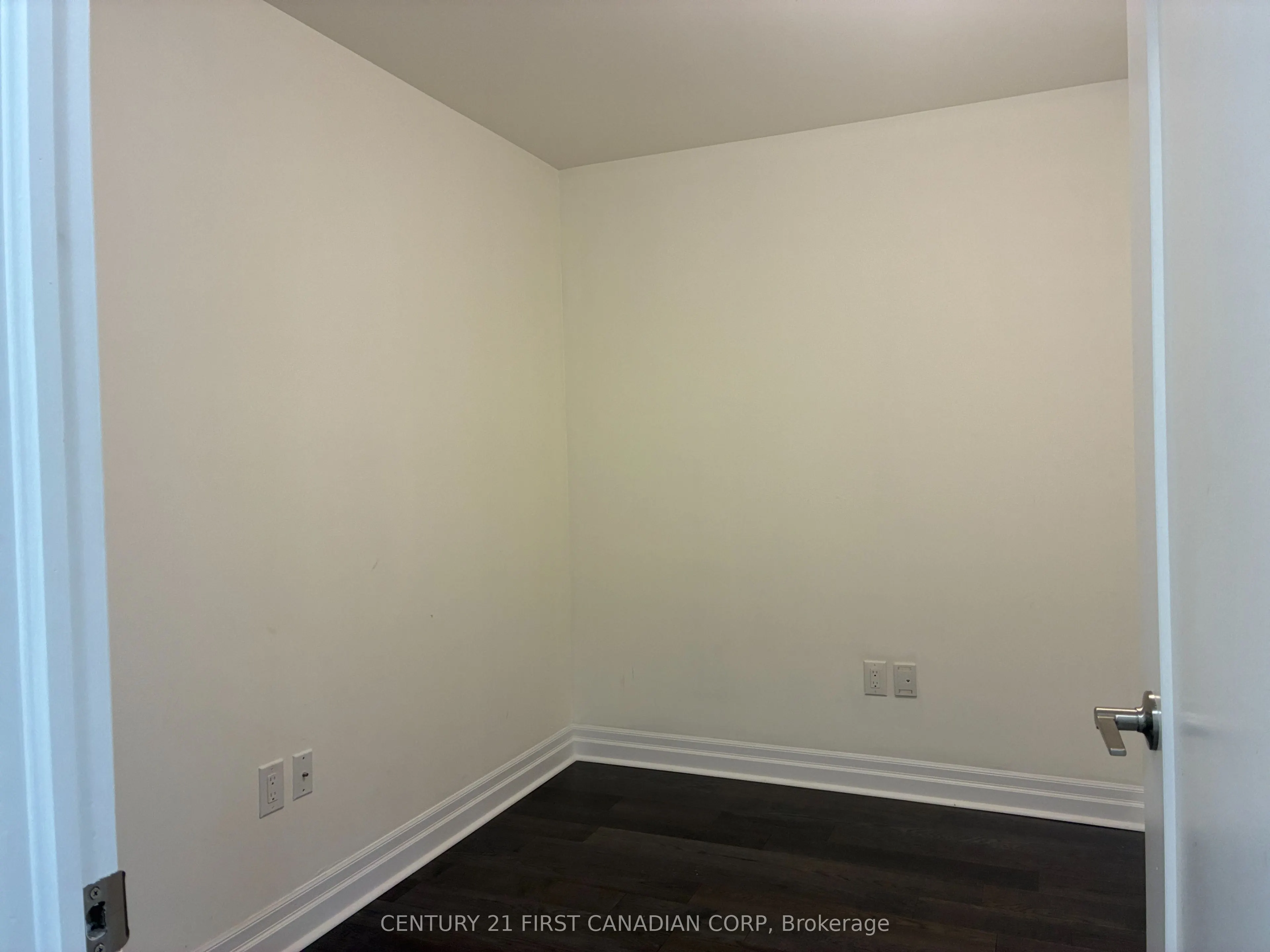 505 TALBOT Street #1406