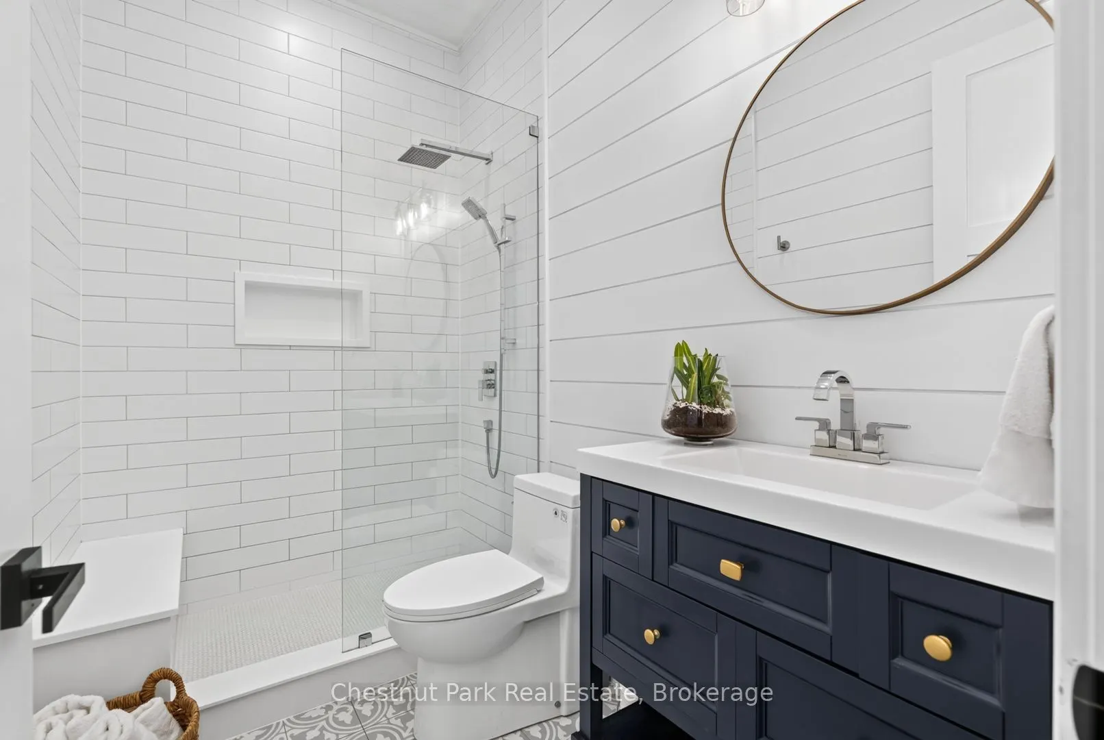 1204 Charlie Thompson Road