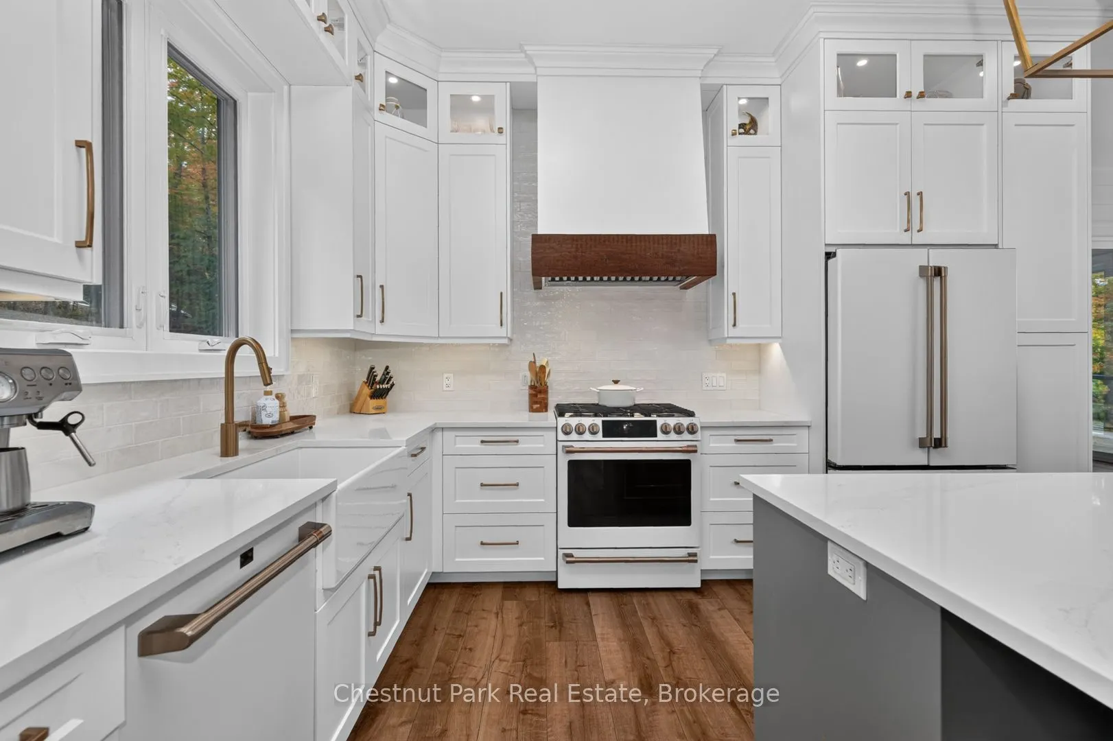 1204 Charlie Thompson Road