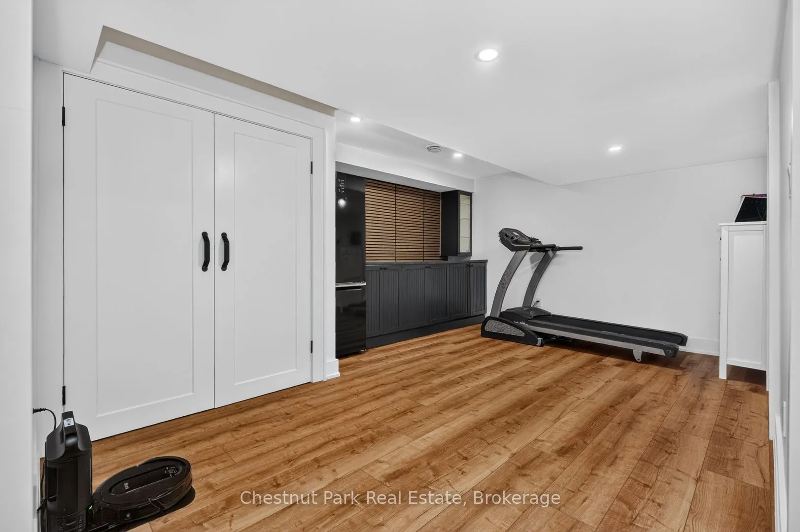 1204 Charlie Thompson Road