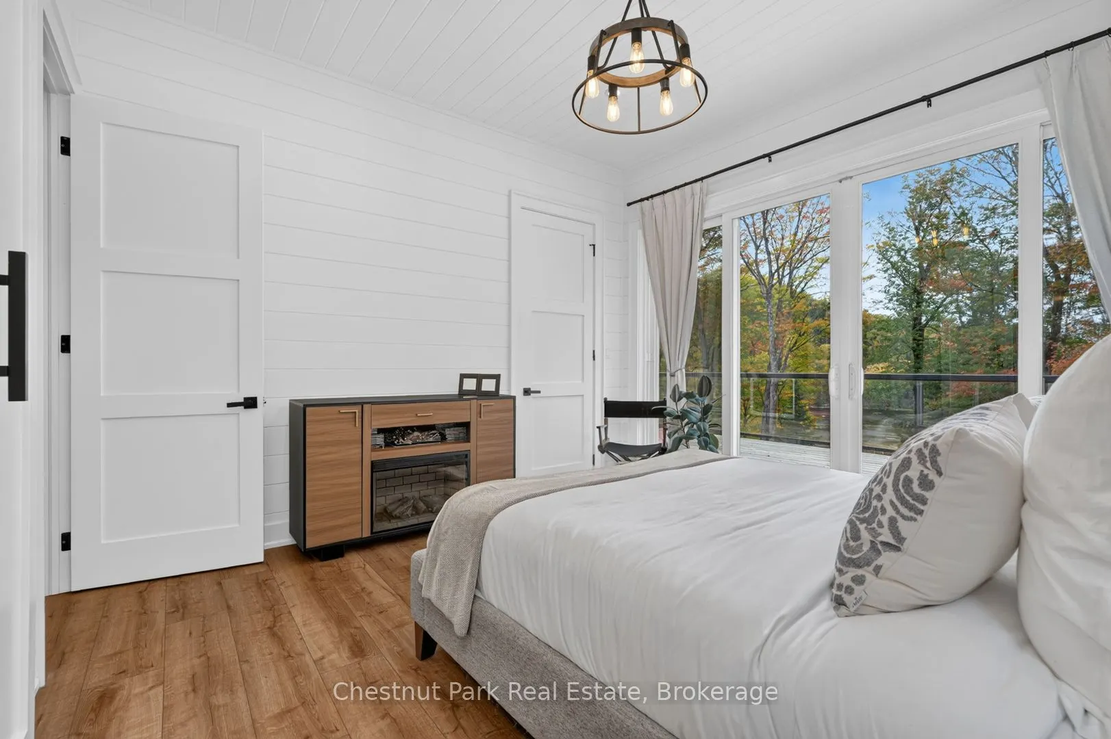 1204 Charlie Thompson Road