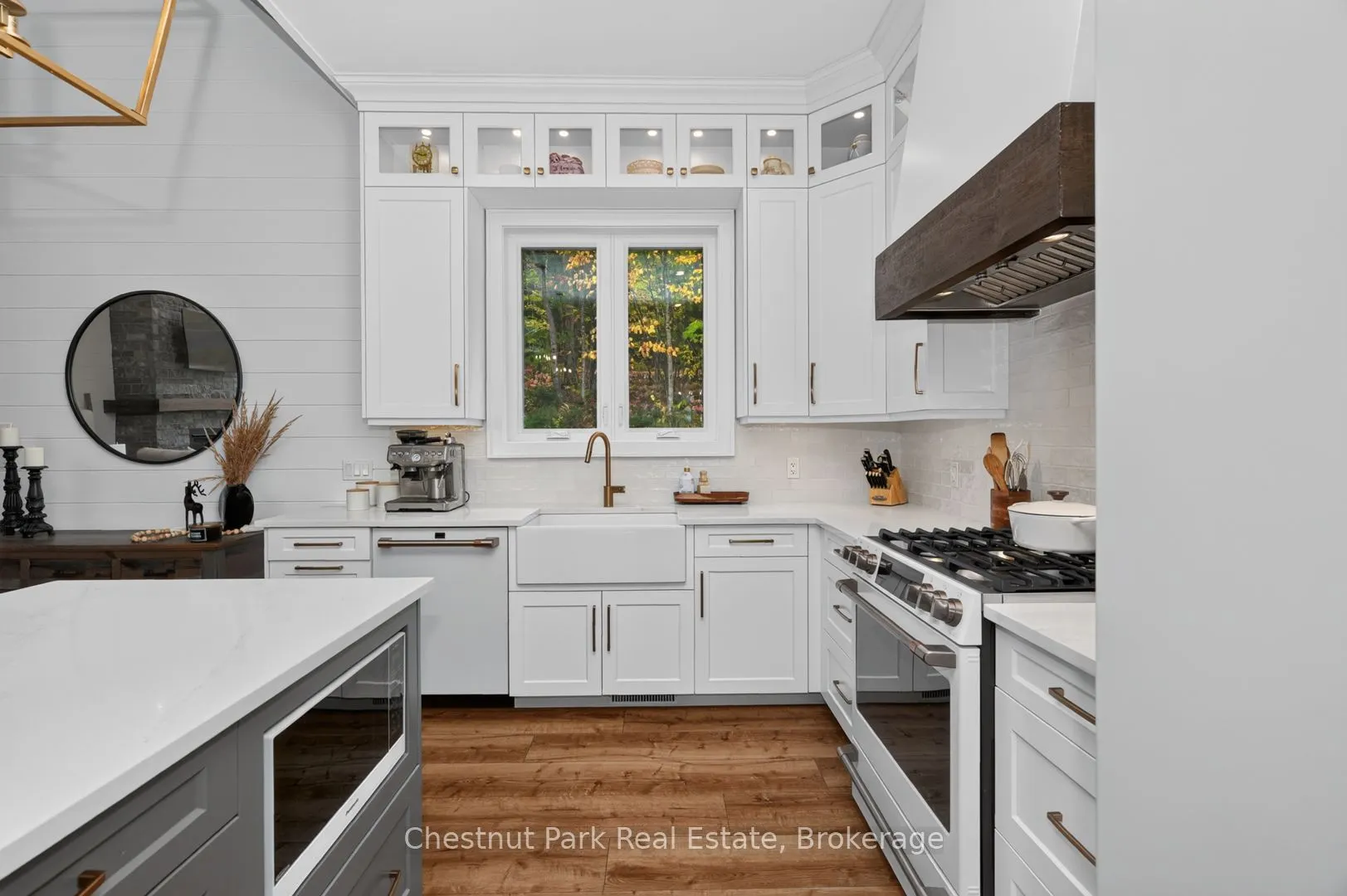 1204 Charlie Thompson Road