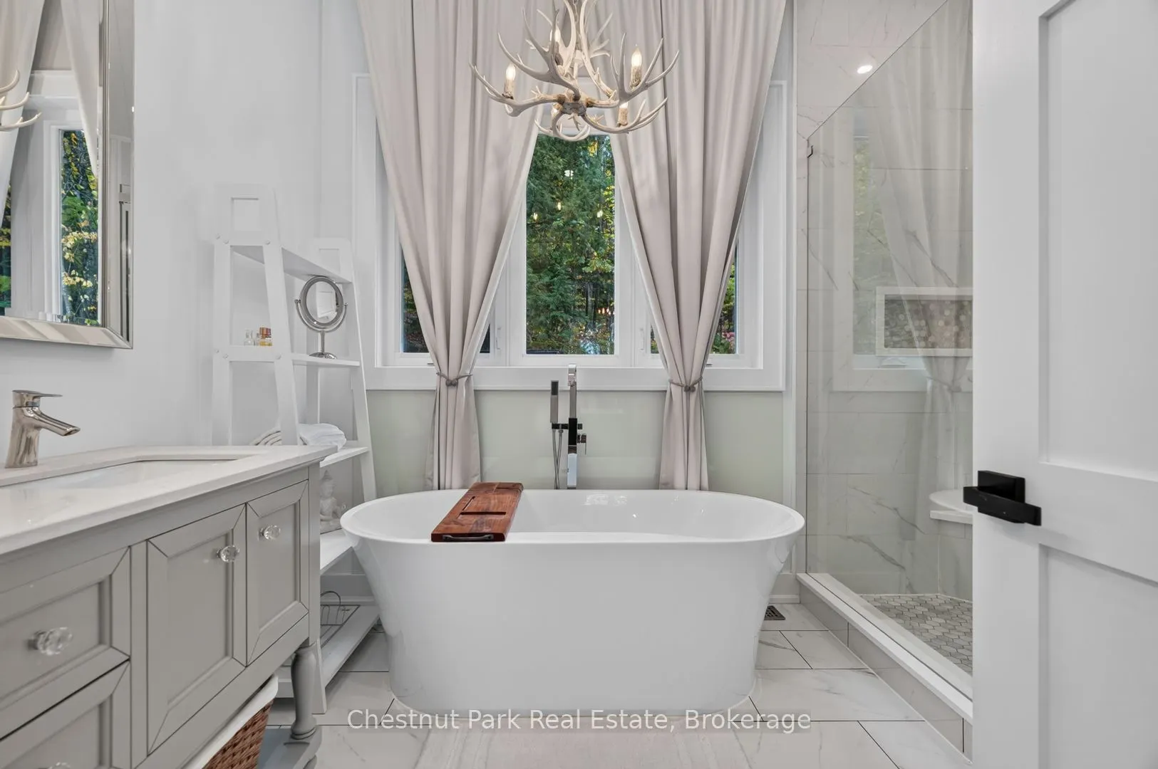 1204 Charlie Thompson Road