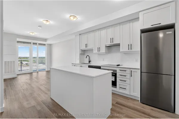 461 Green Road #703