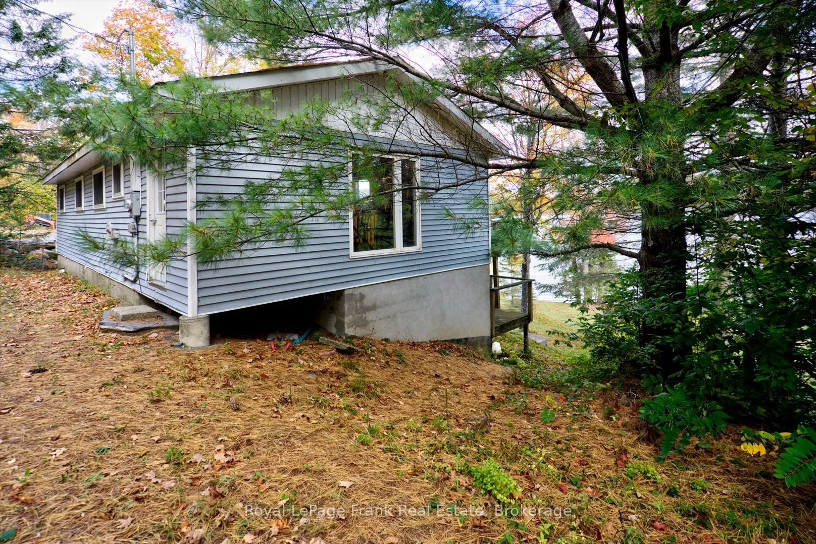 231 West Diamond Lake Road