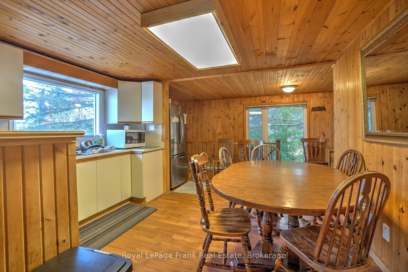 231 West Diamond Lake Road