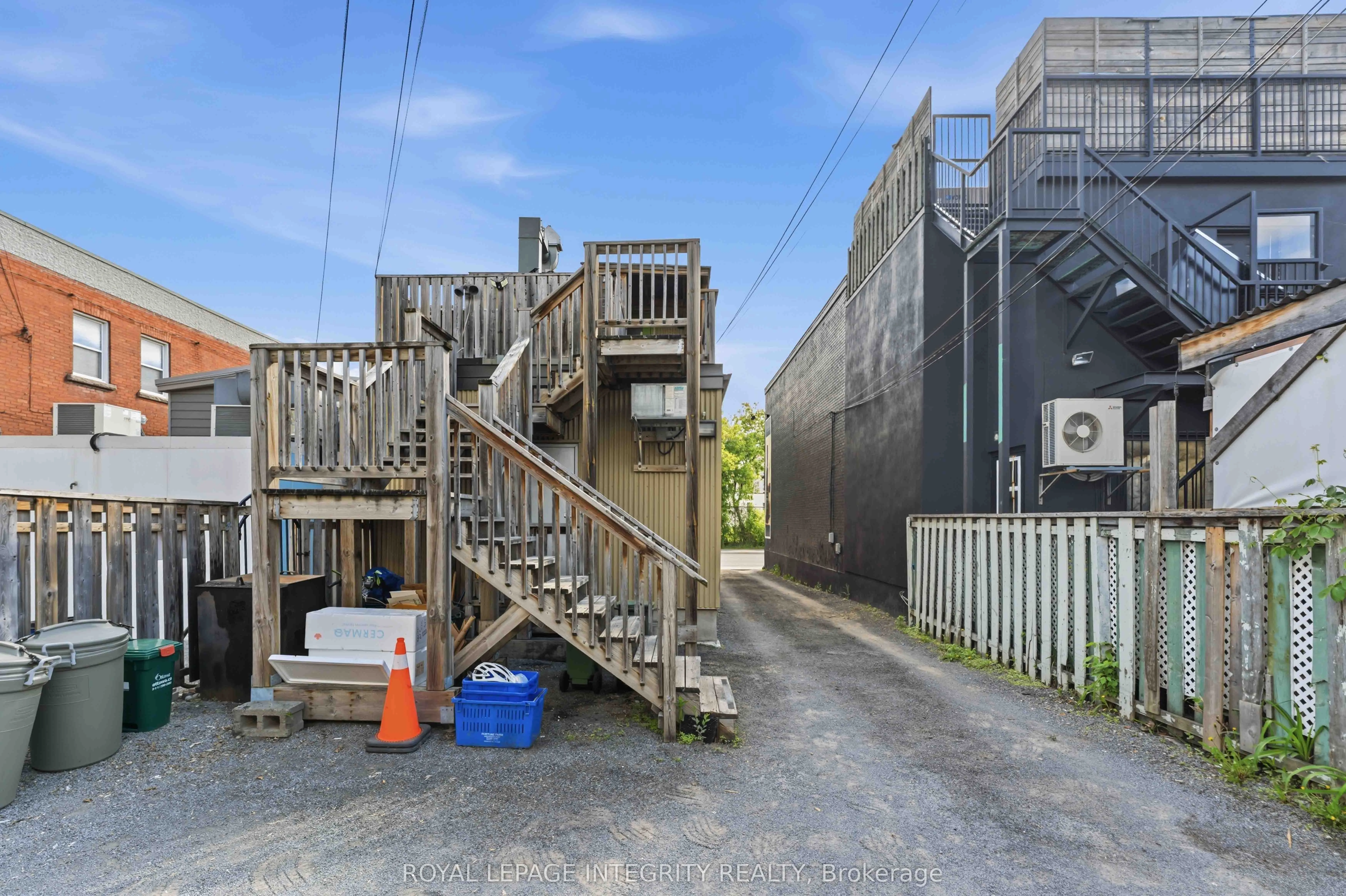 266 Preston Street N