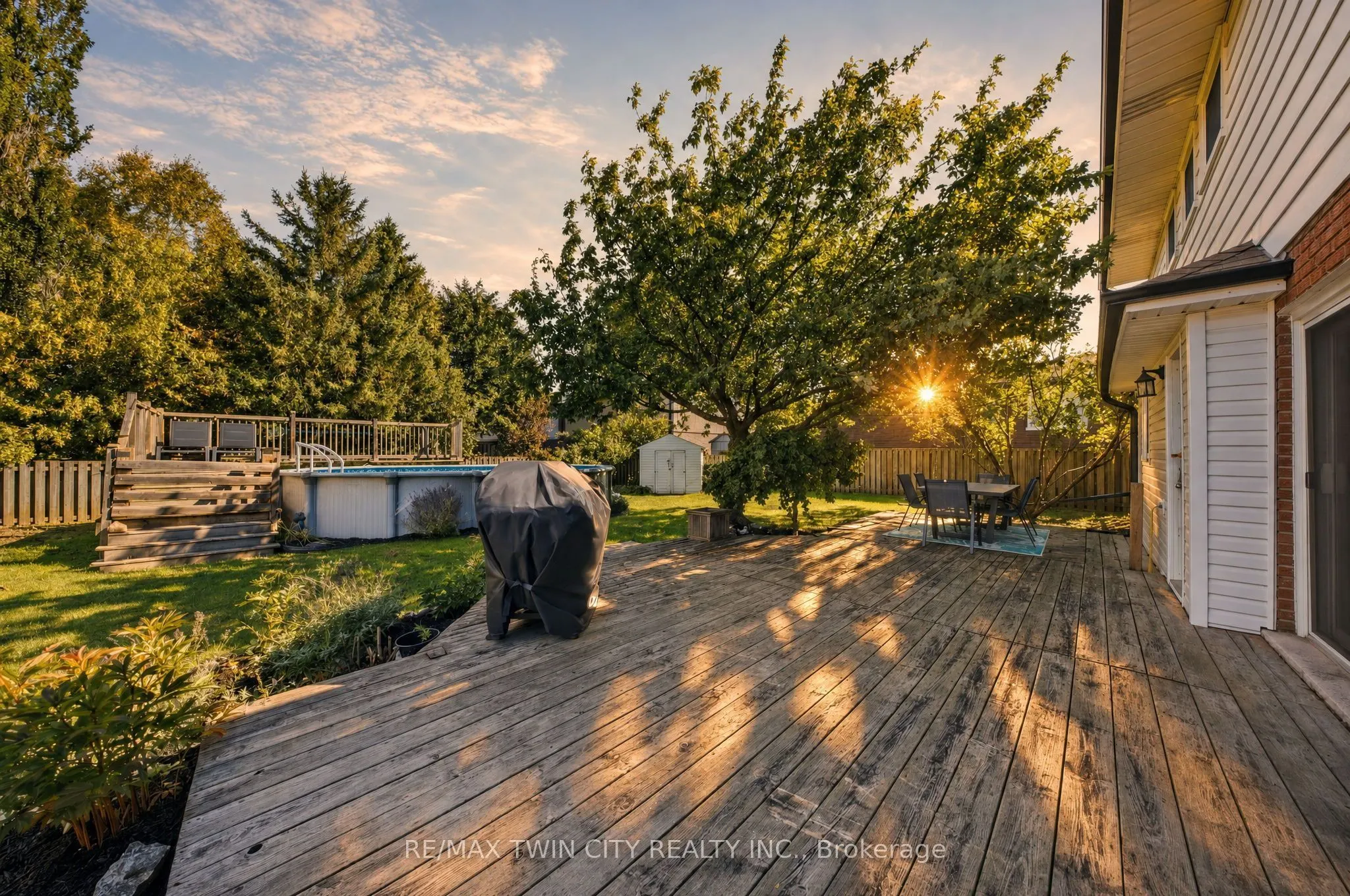 25 Cedarland Drive