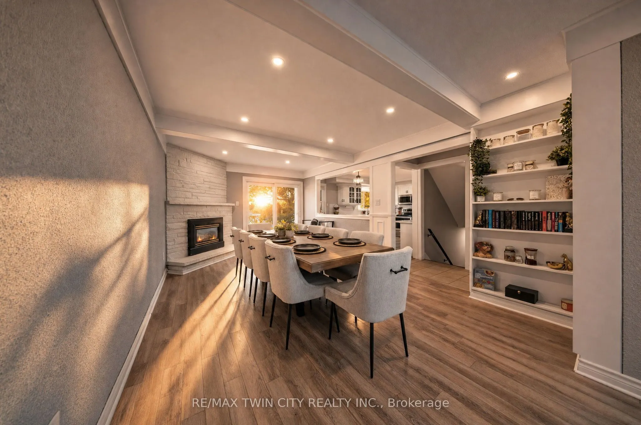 25 Cedarland Drive