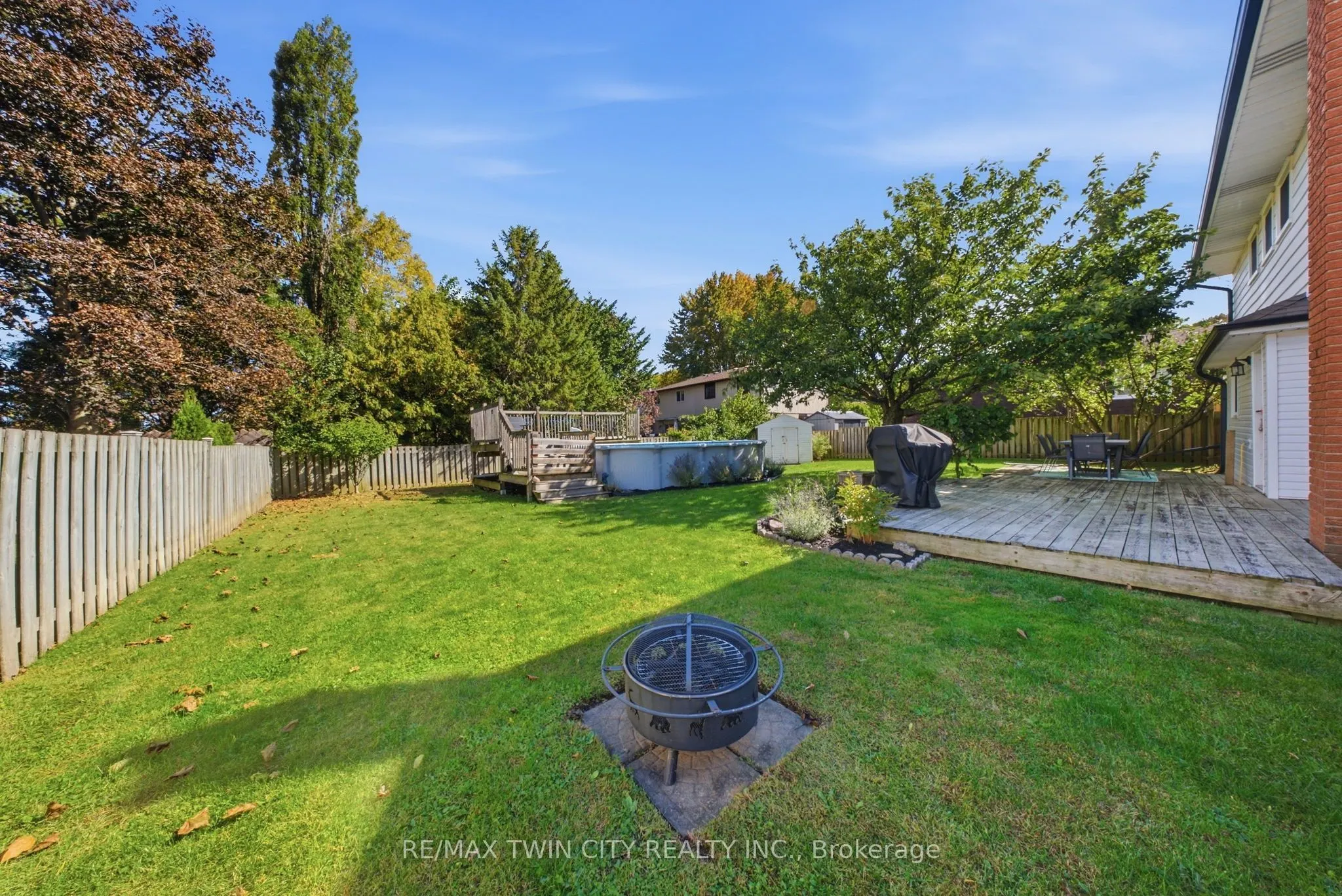 25 Cedarland Drive