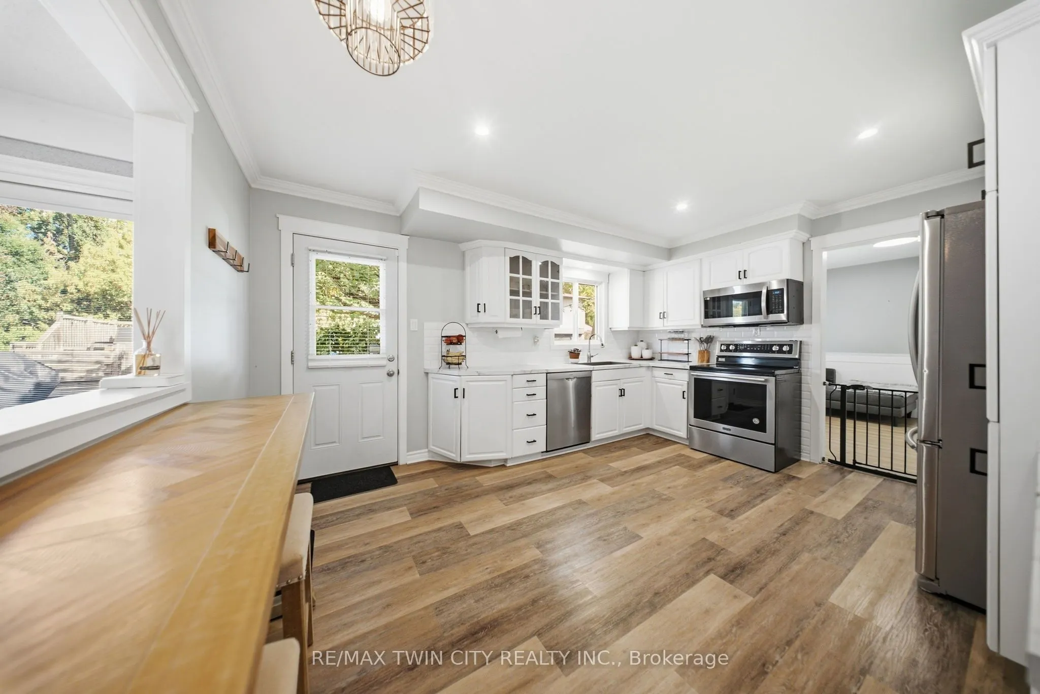 25 Cedarland Drive