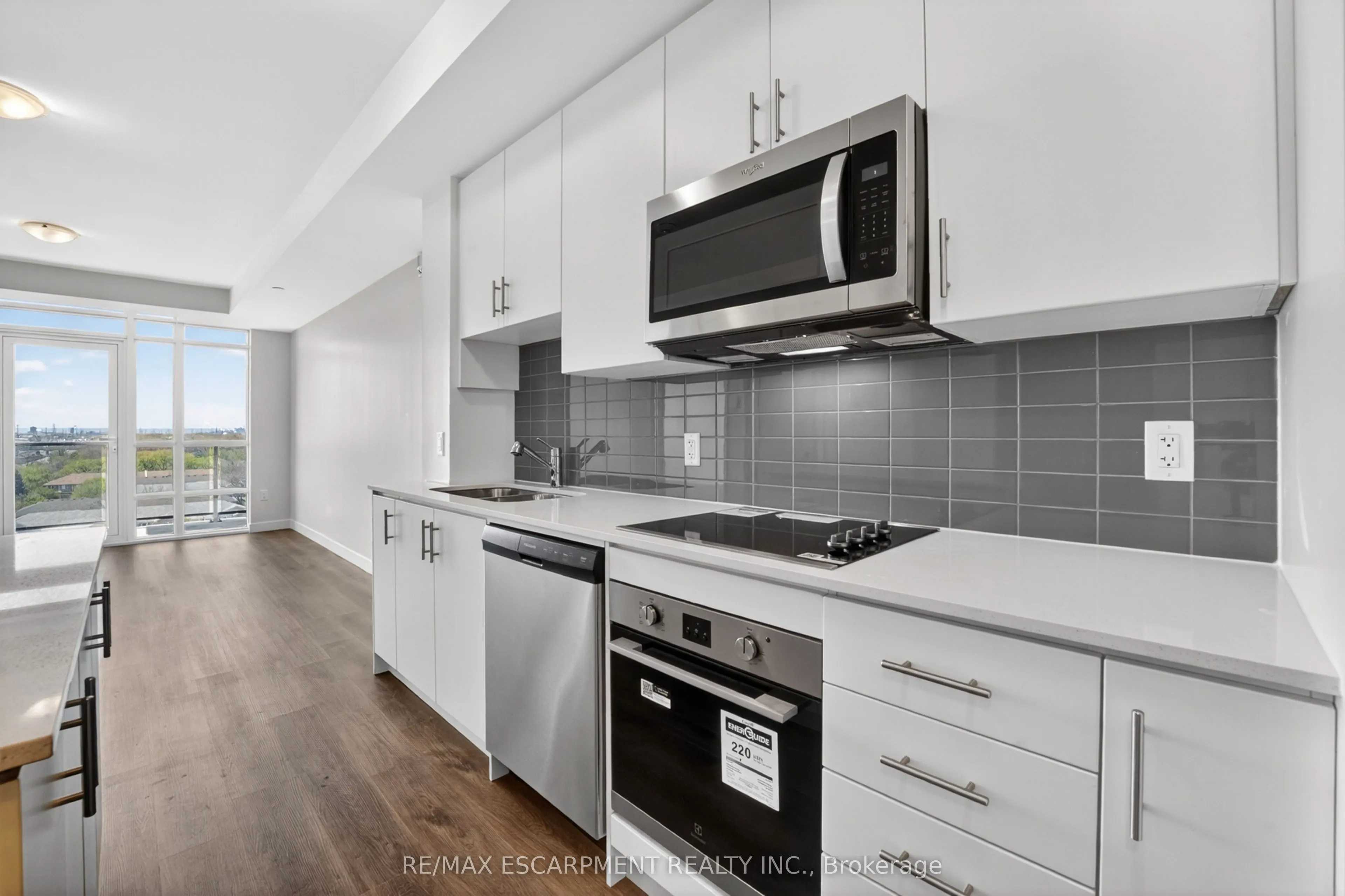461 Green Road #822