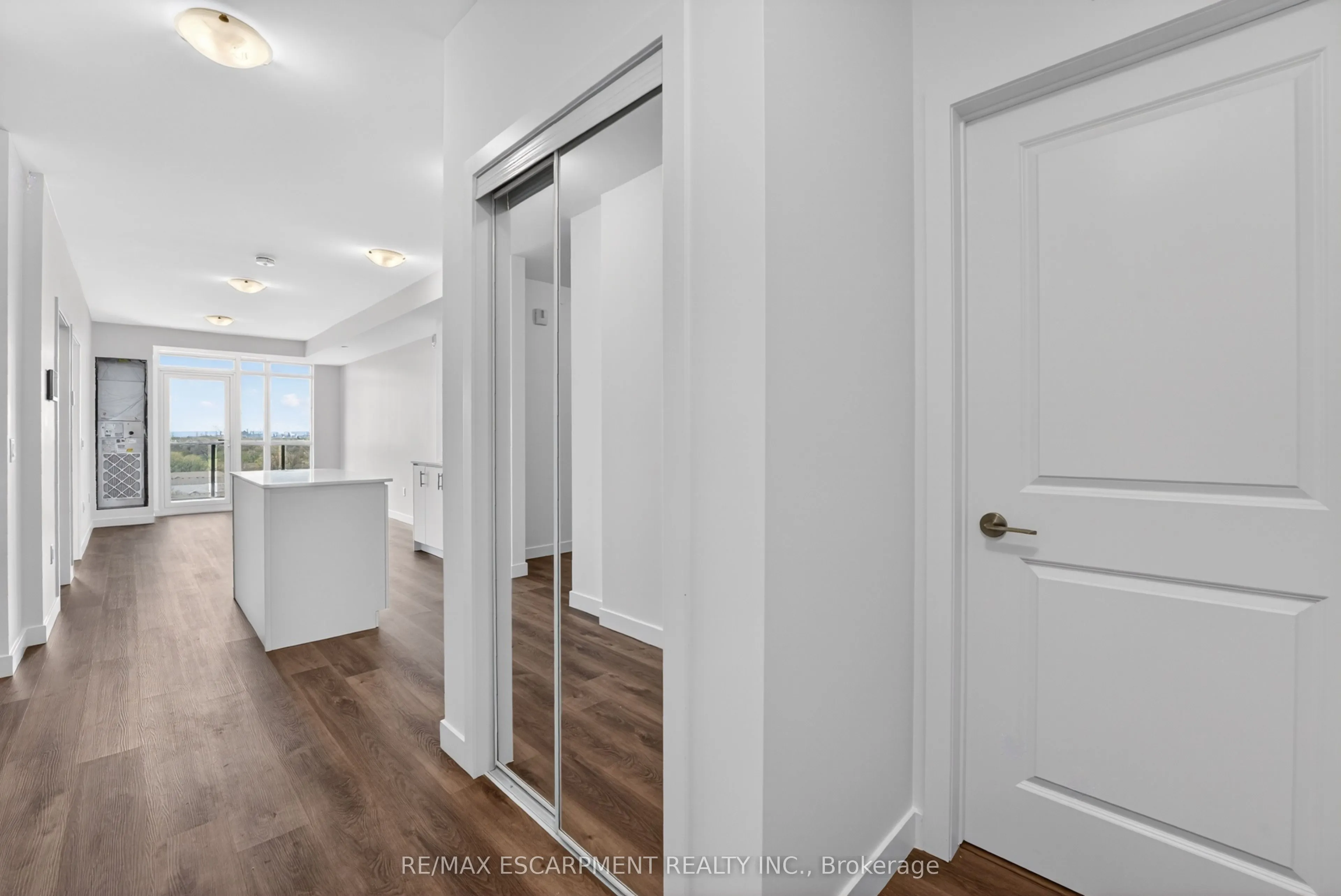 461 Green Road #822