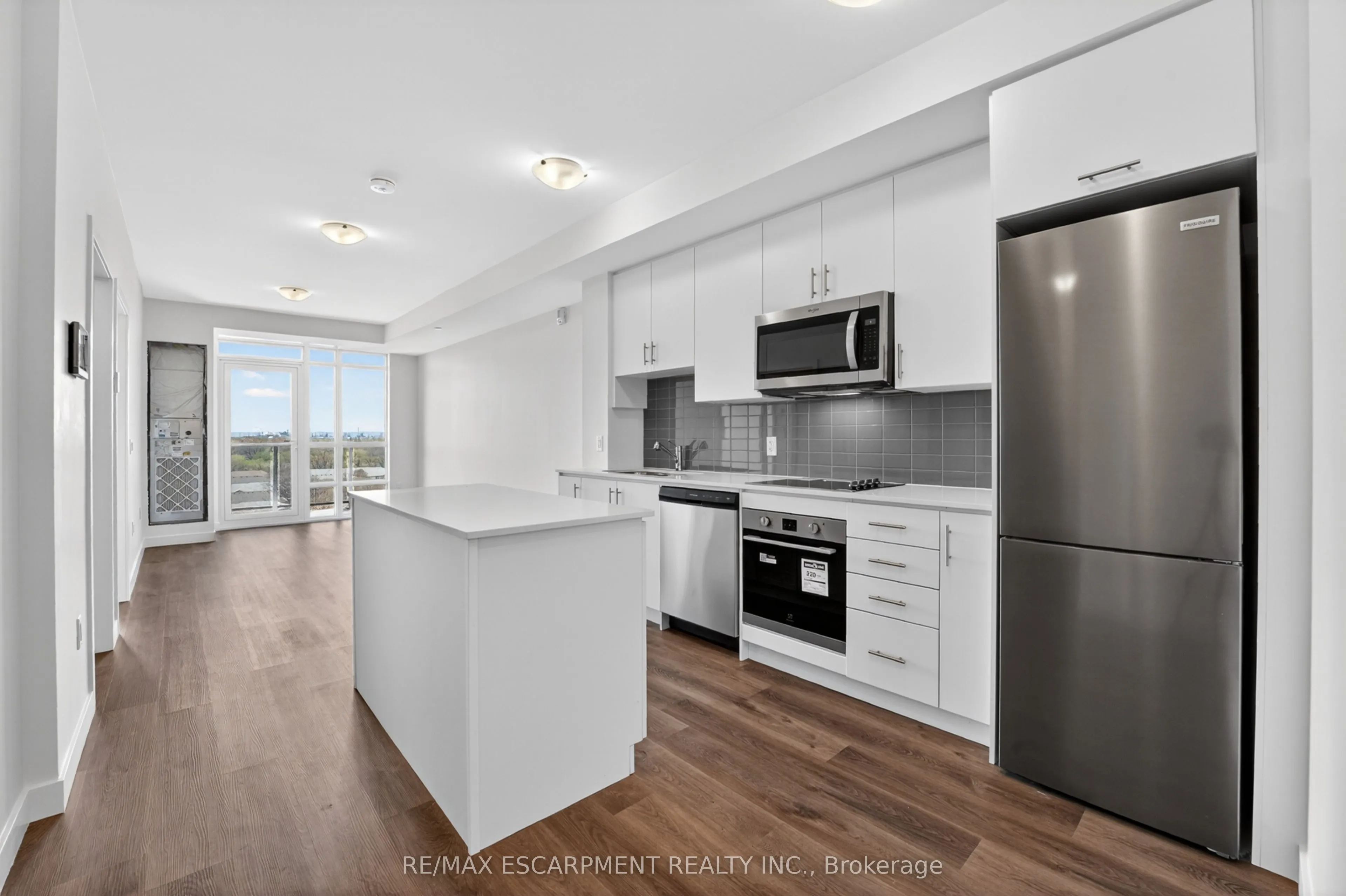 461 Green Road #822
