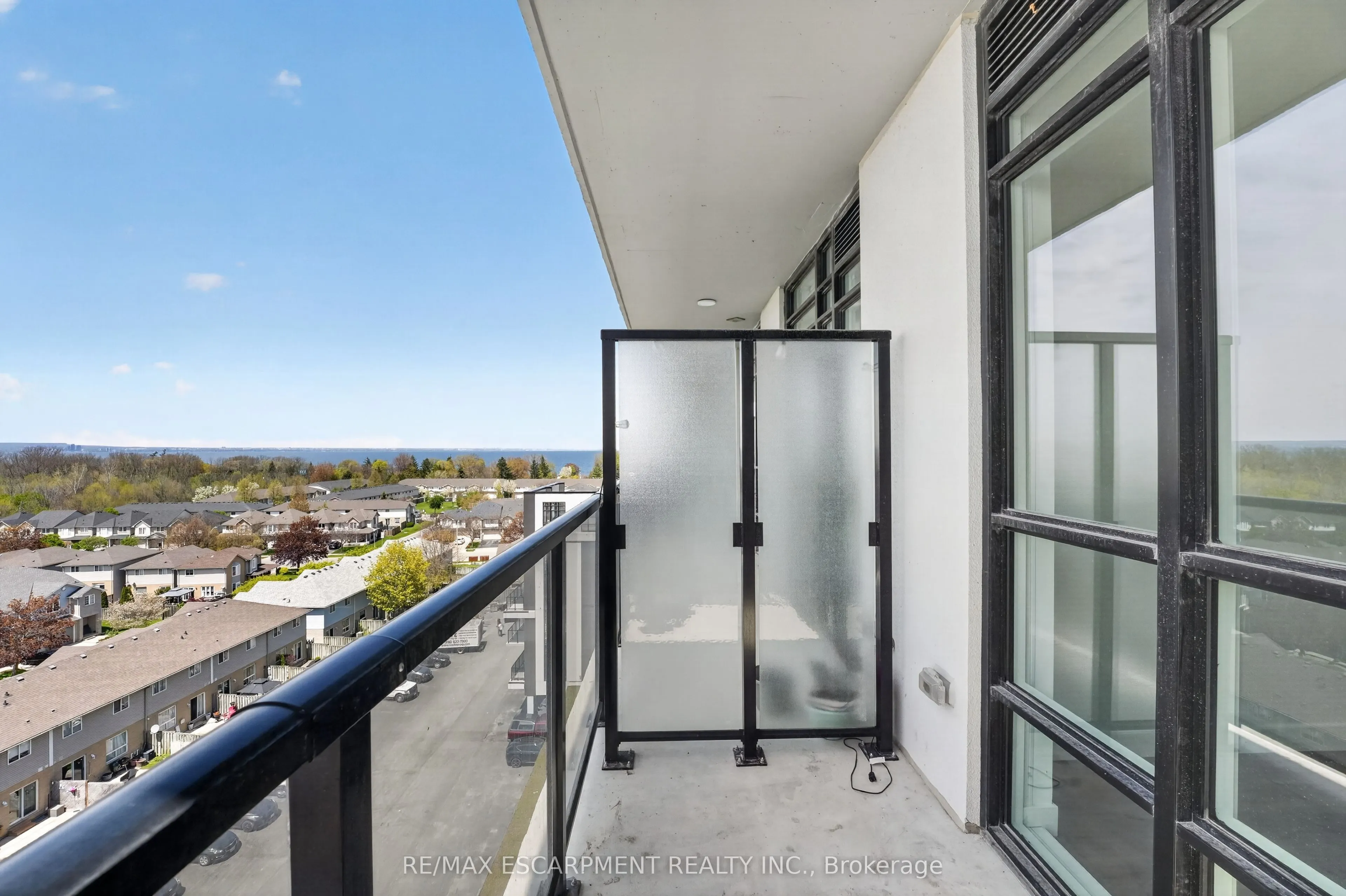 461 Green Road #822