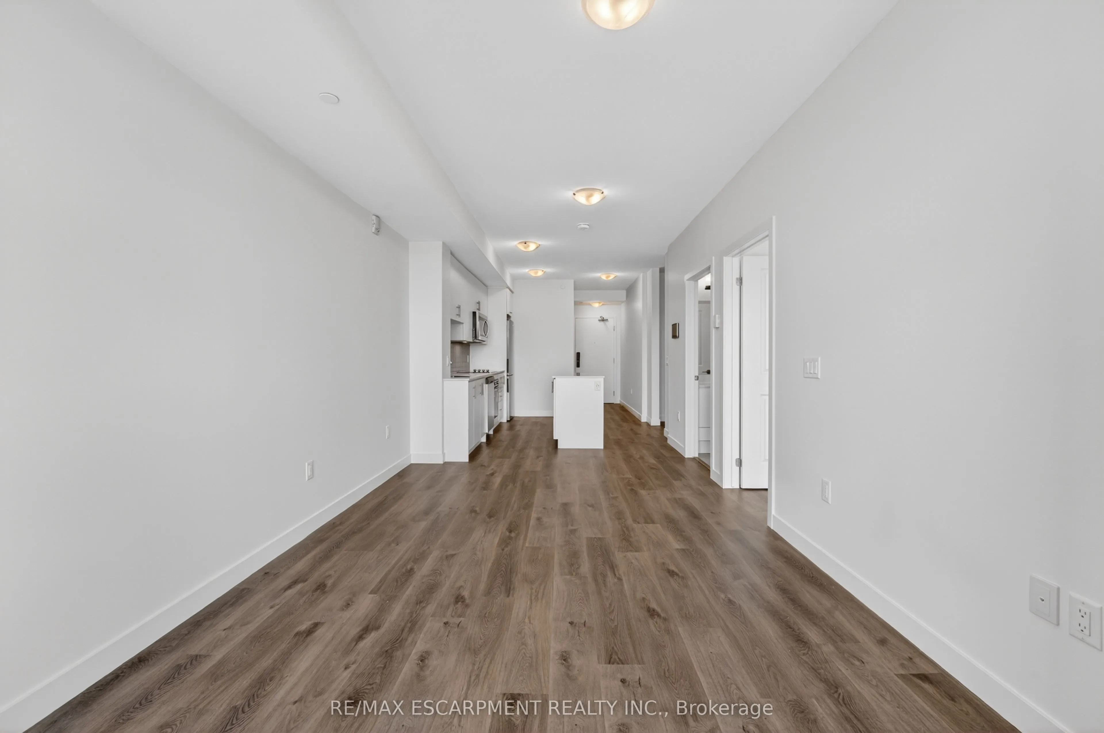 461 Green Road #822