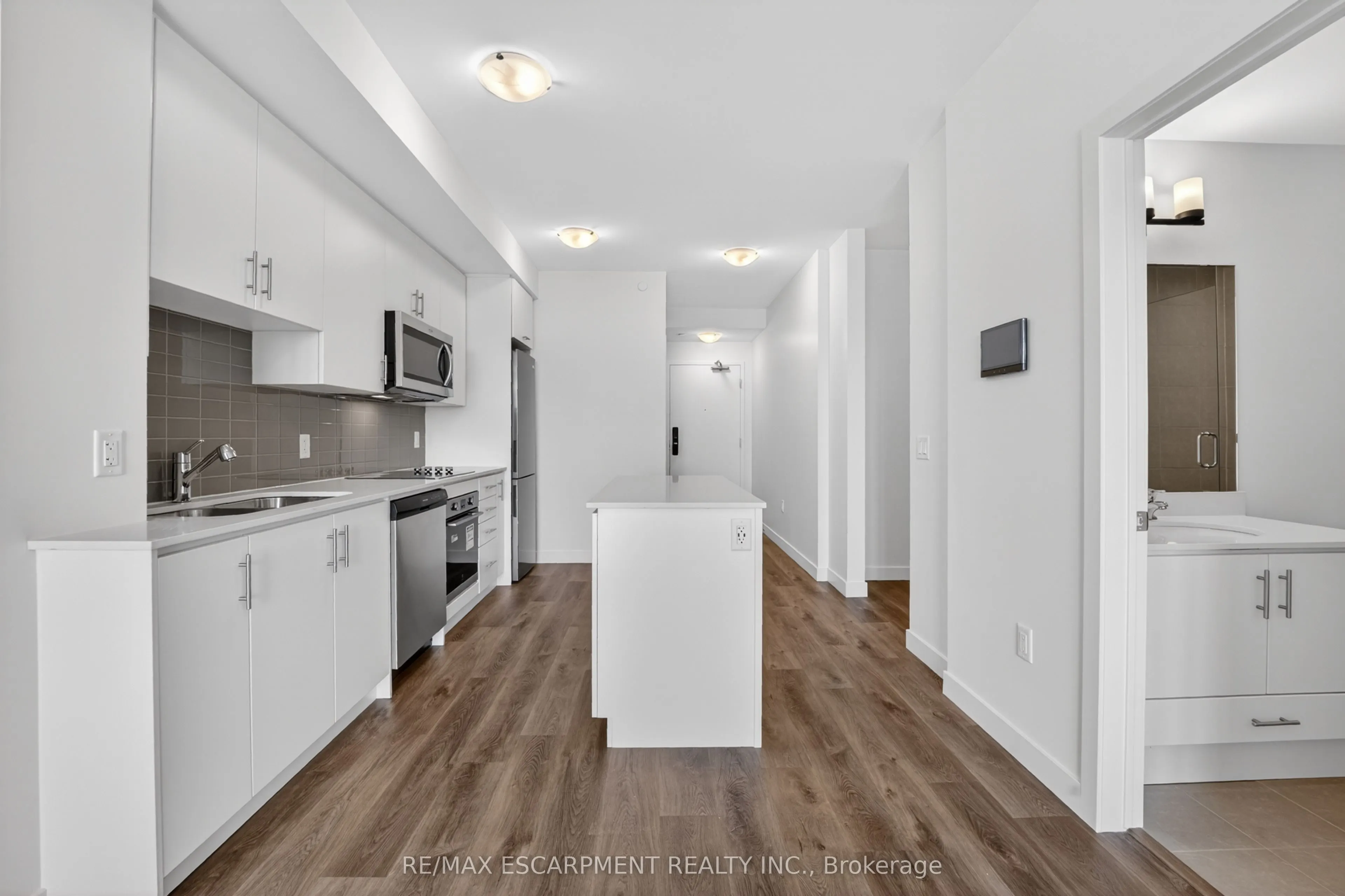 461 Green Road #822