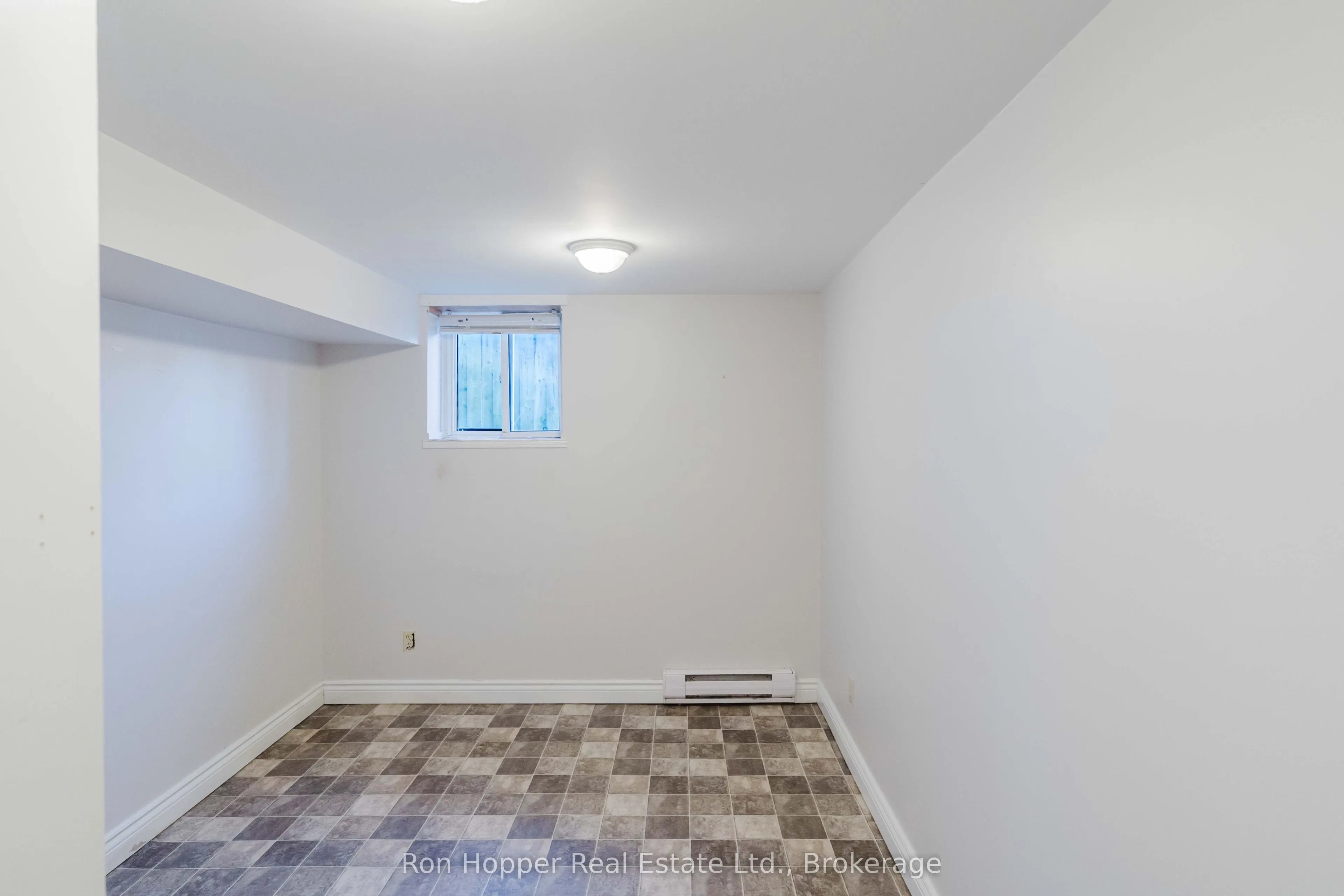 1082 8th Street E