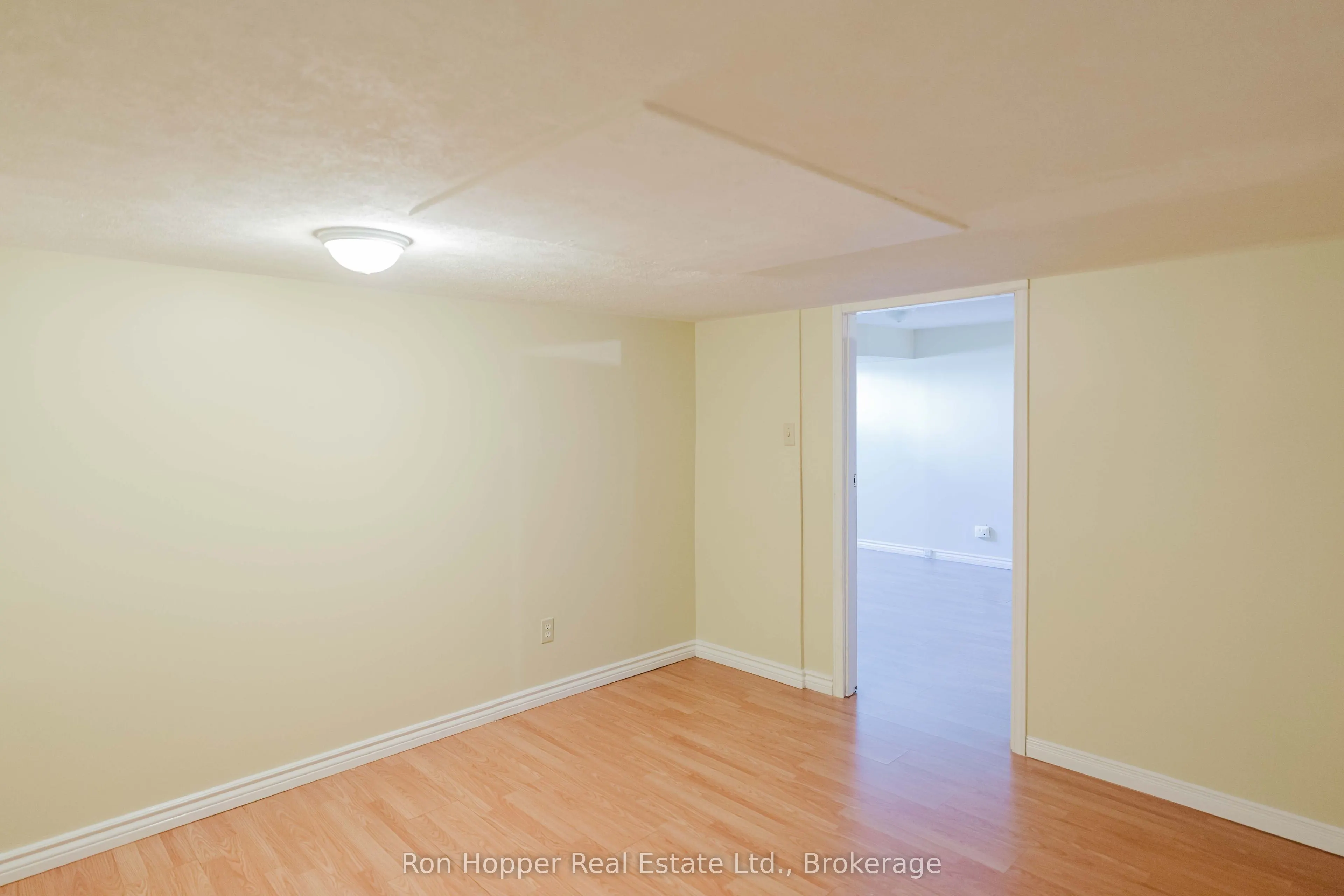 1082 8th Street E