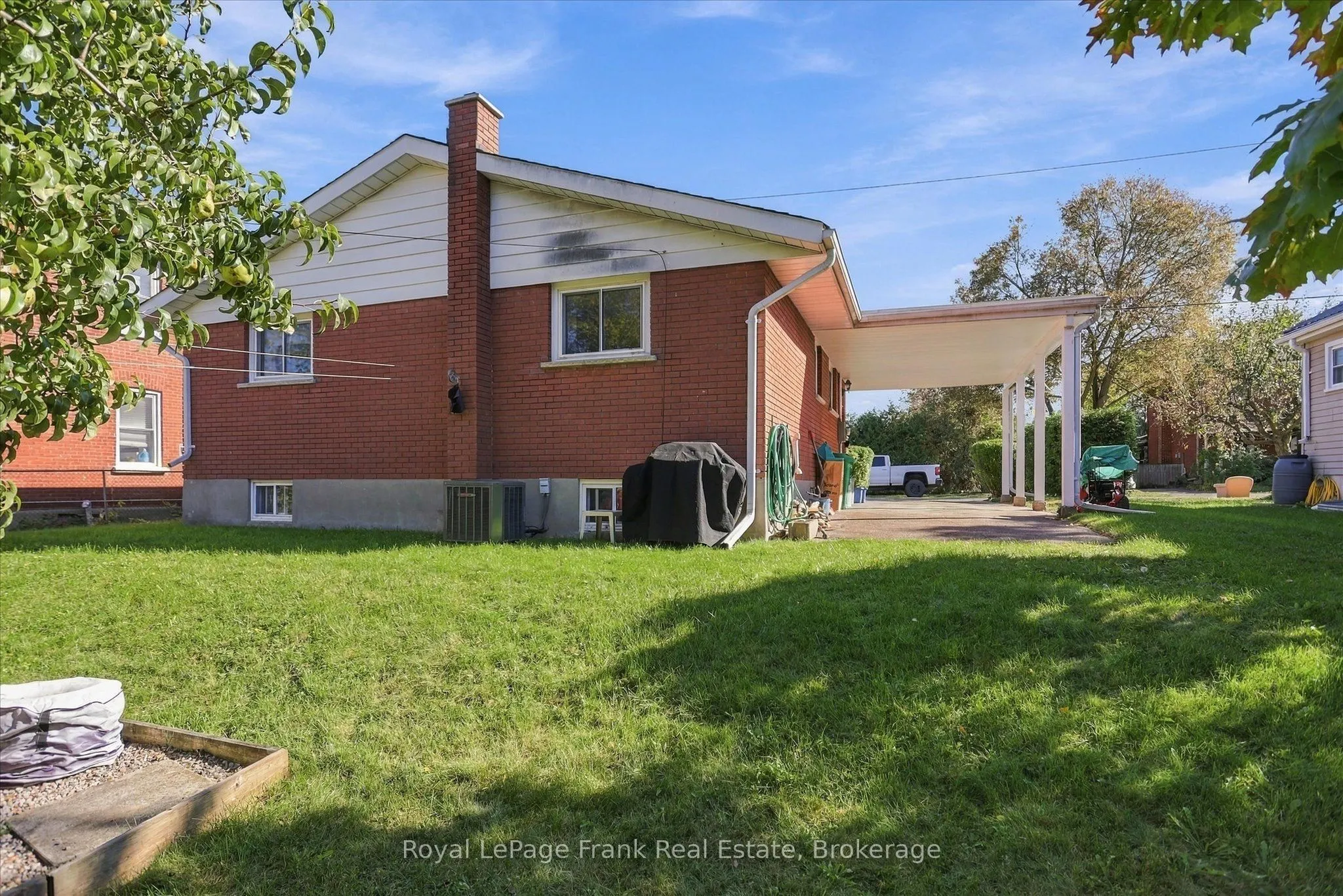 230 Euclid Avenue