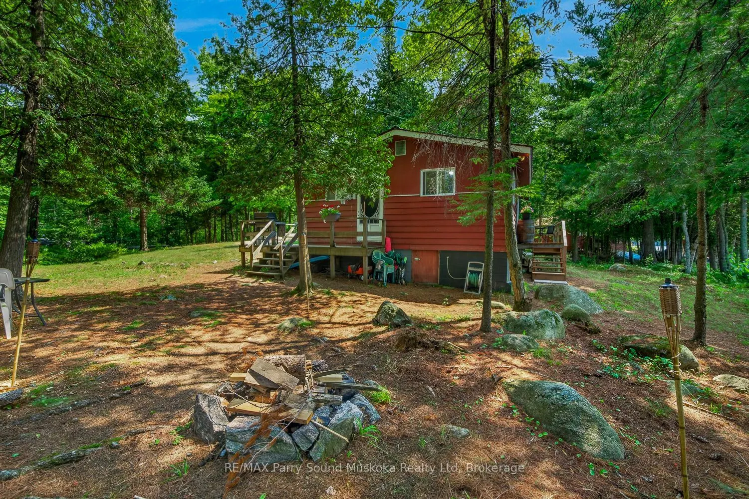 3 Robinson Road