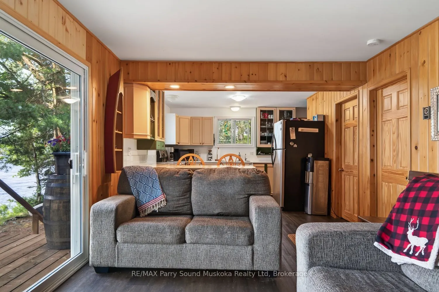3 Robinson Road