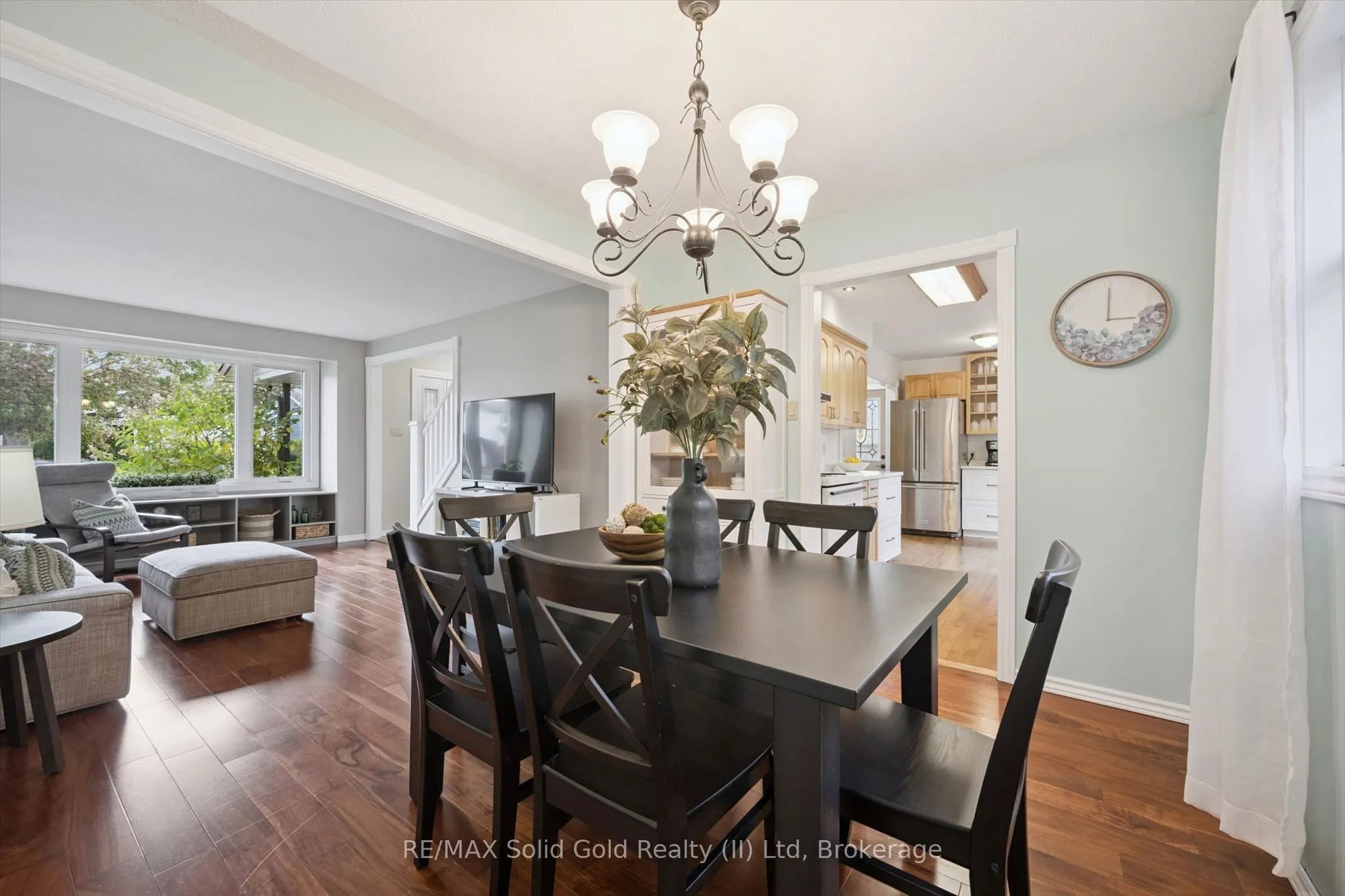143 Hillbrook Crescent