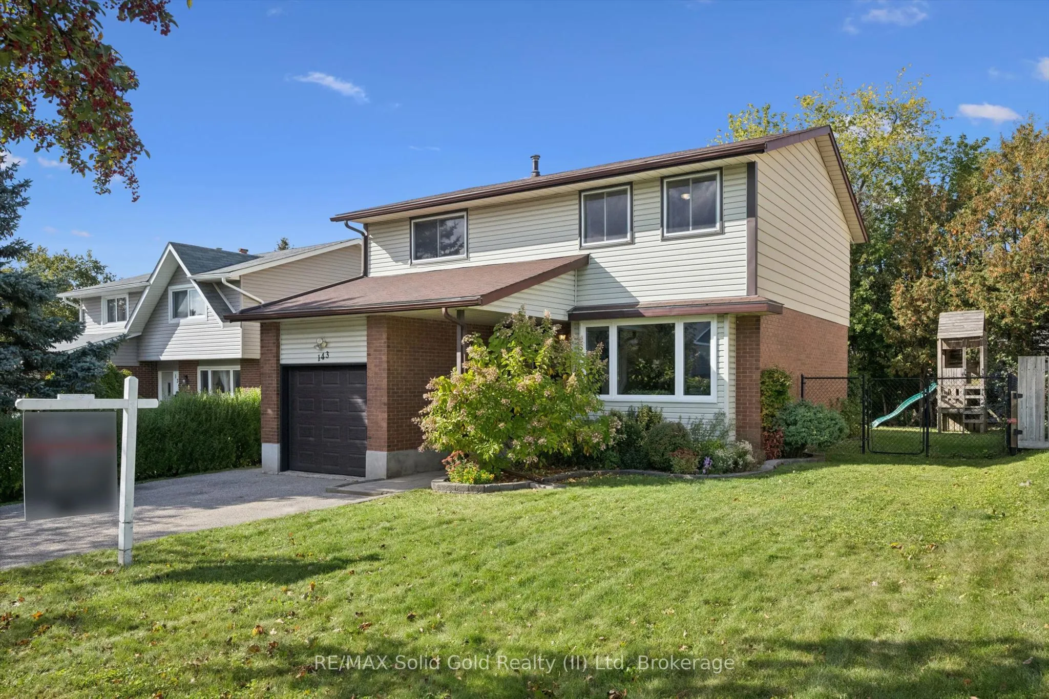 143 Hillbrook Crescent