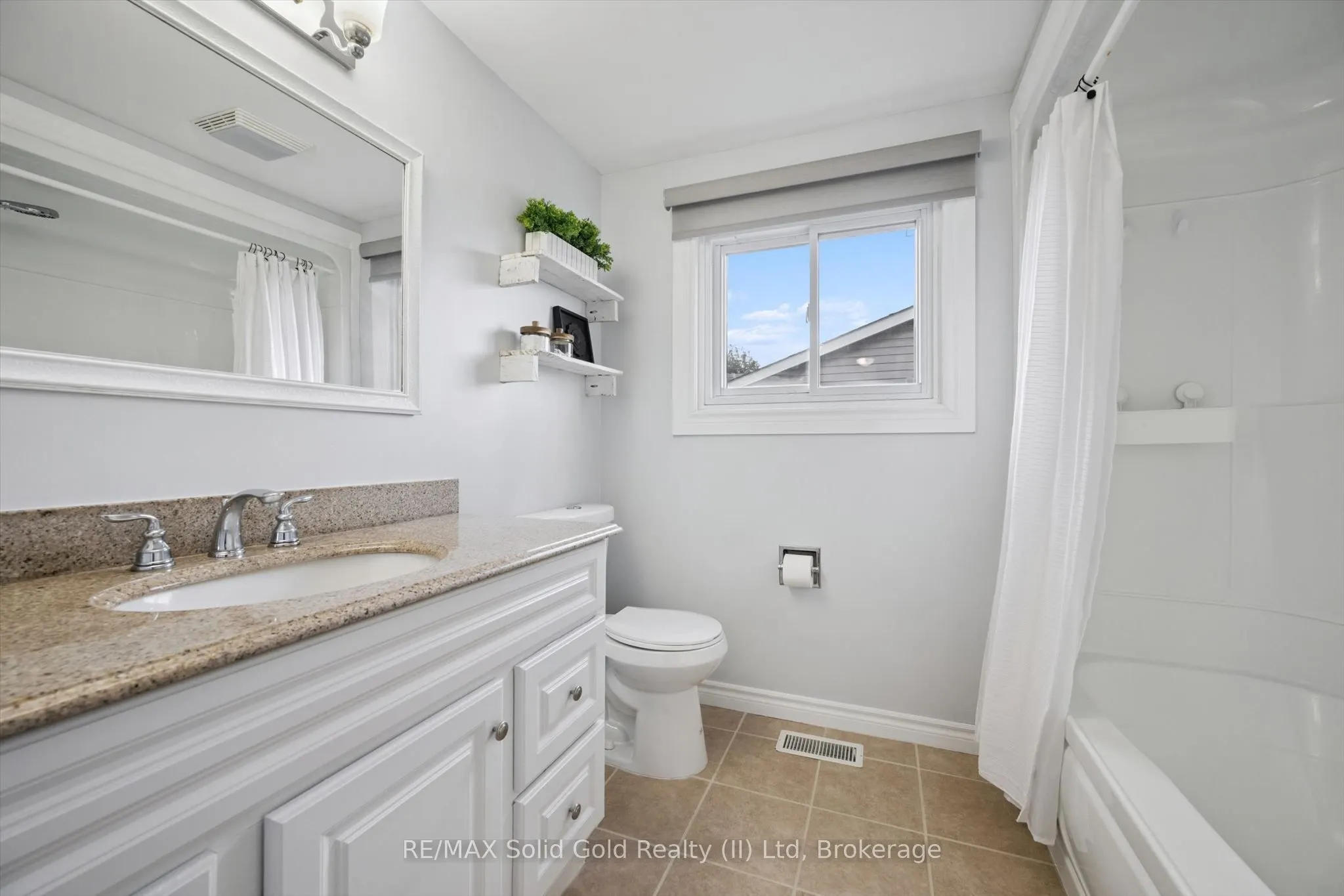 143 Hillbrook Crescent