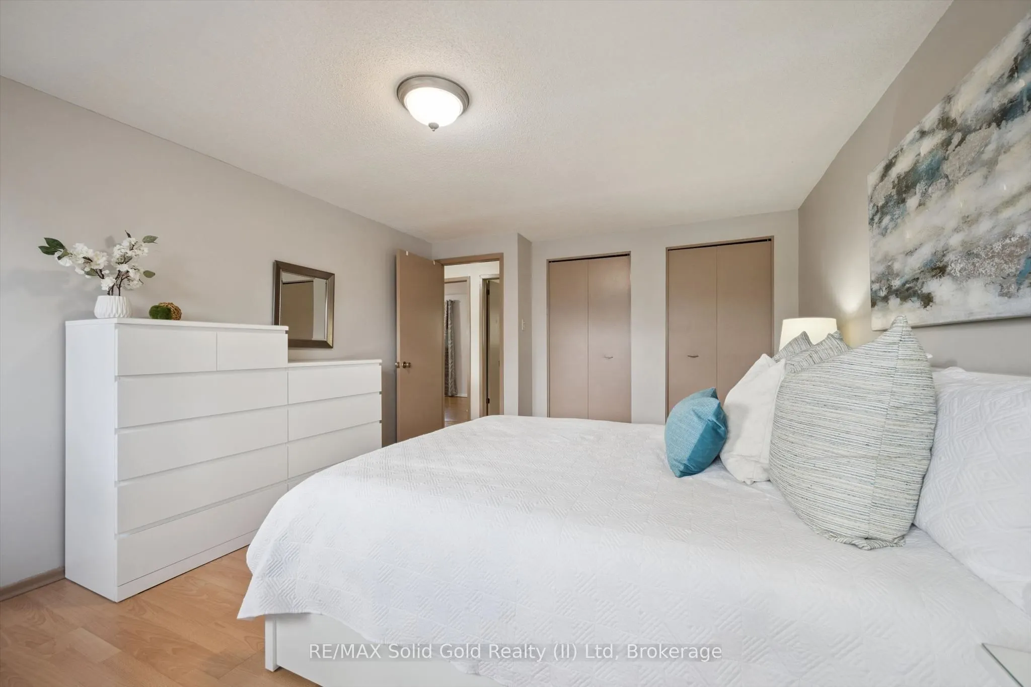 143 Hillbrook Crescent