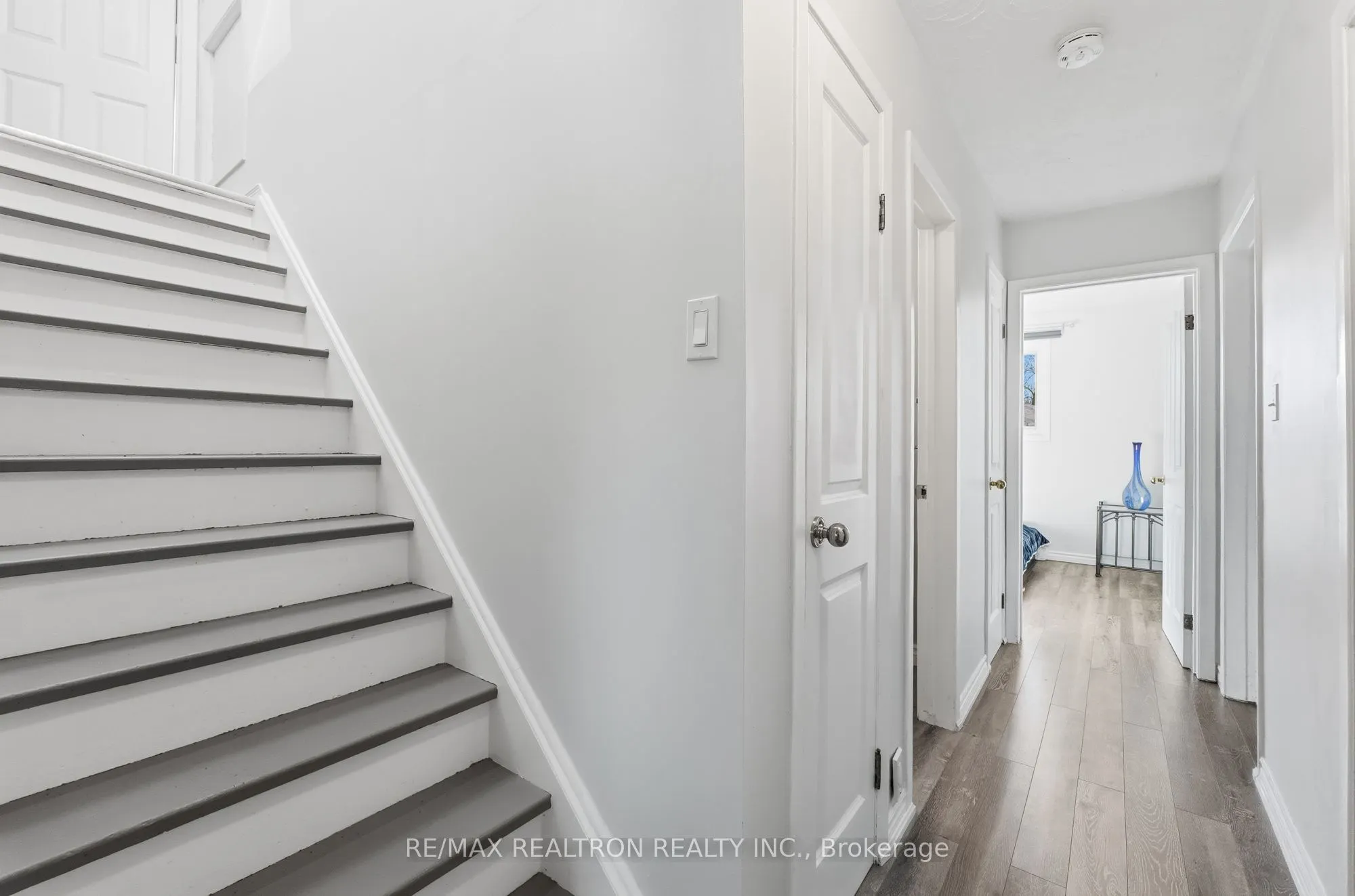 65 Mcilwraith Crescent
