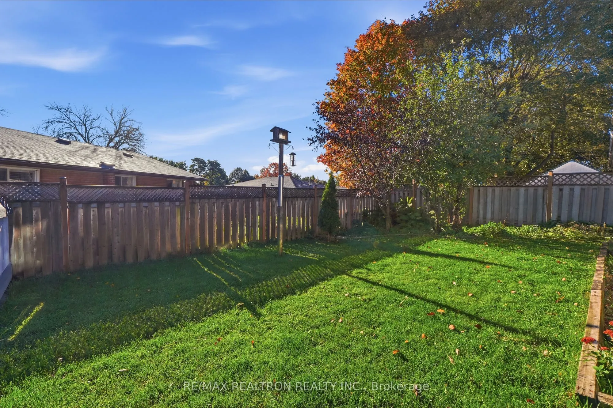 65 Mcilwraith Crescent