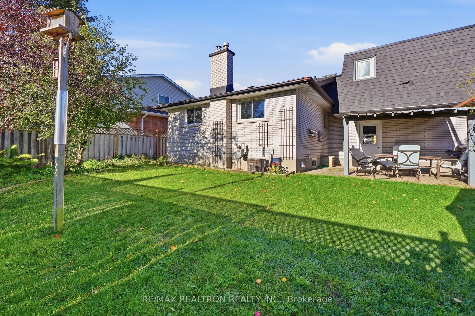 65 Mcilwraith Crescent