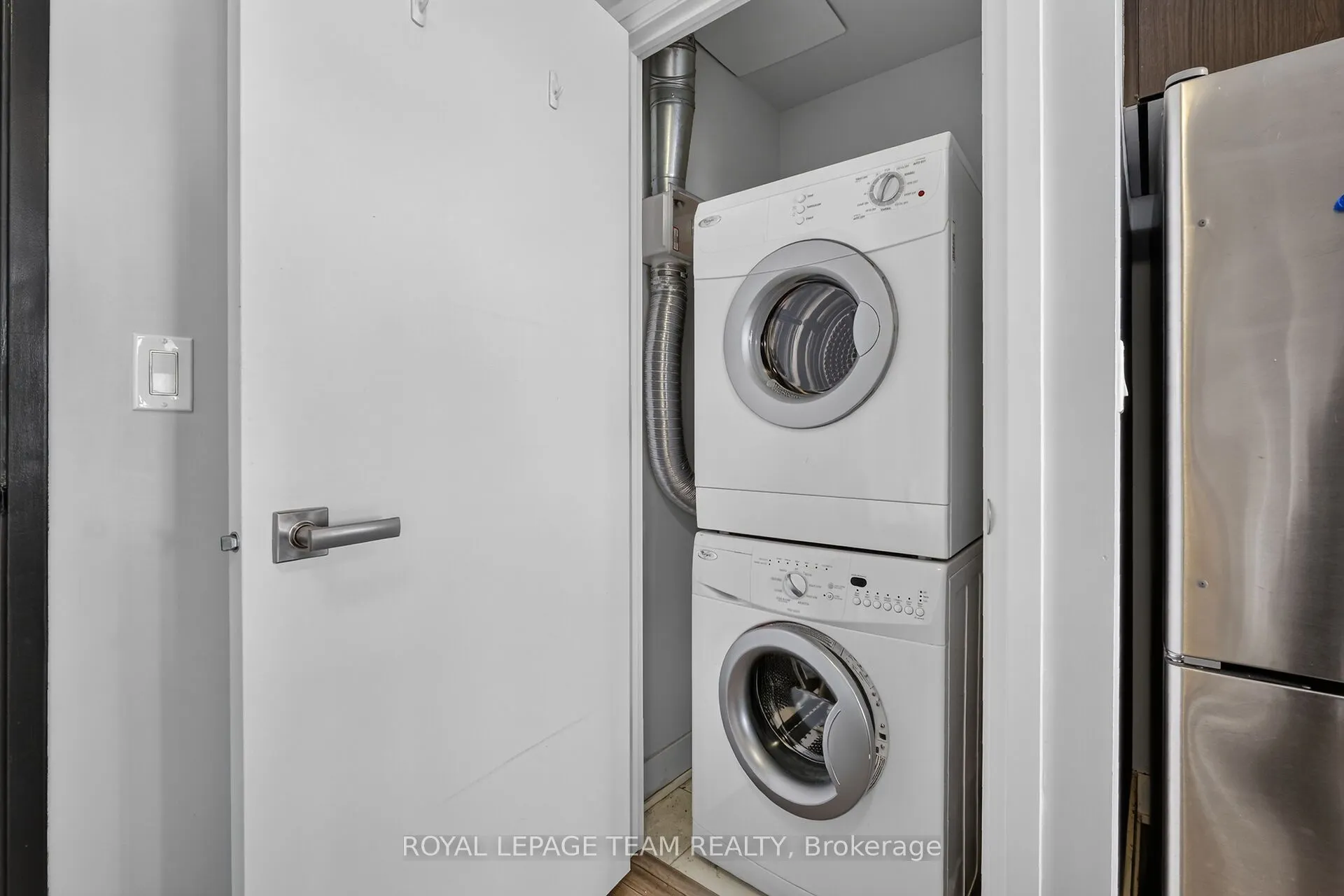 118 Holmwood Avenue #1102