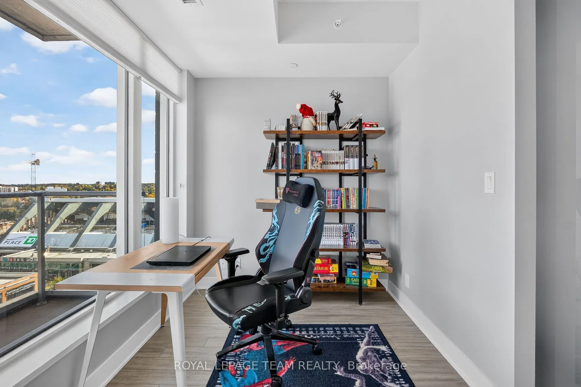 118 Holmwood Avenue #1102