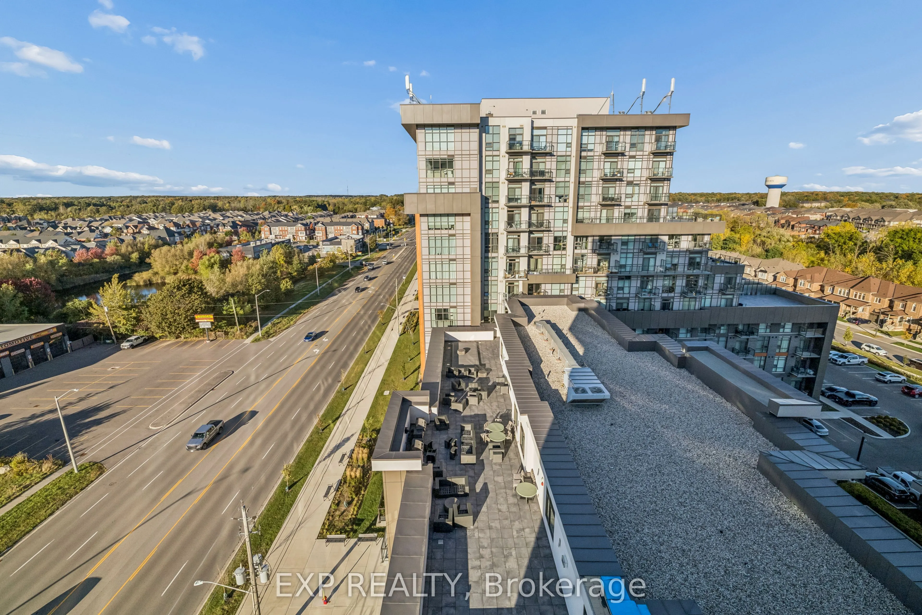 450 Dundas Street E #1005