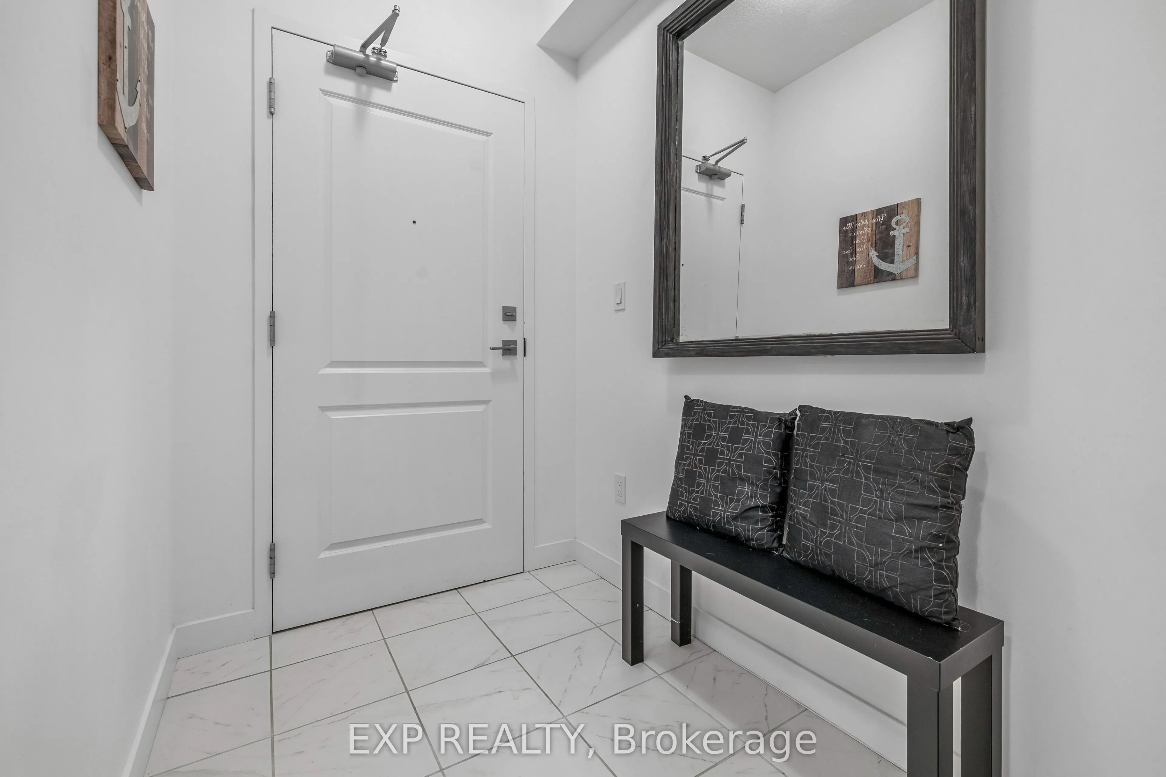 450 Dundas Street E #1005