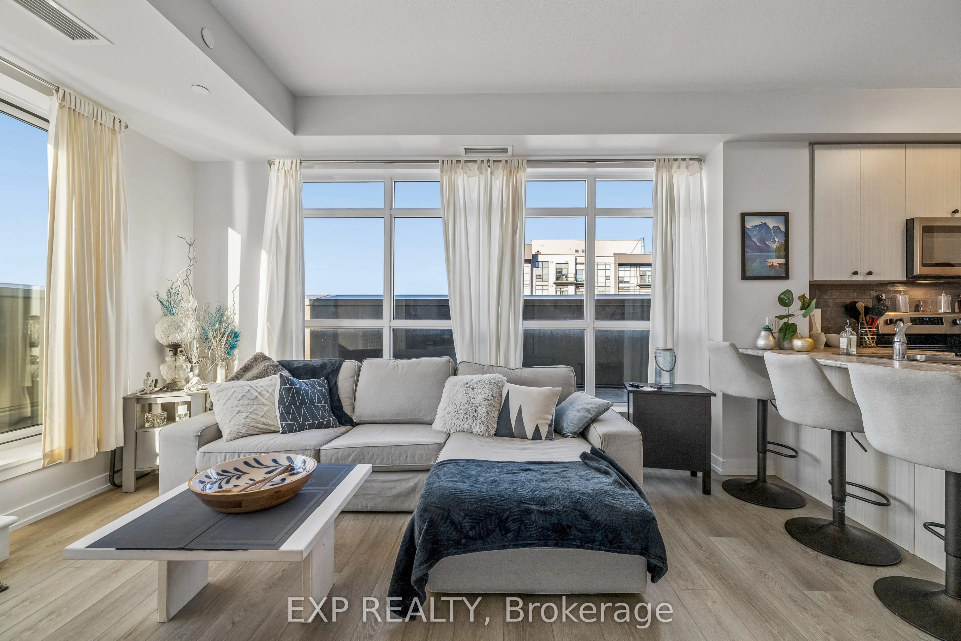 450 Dundas Street E #1005