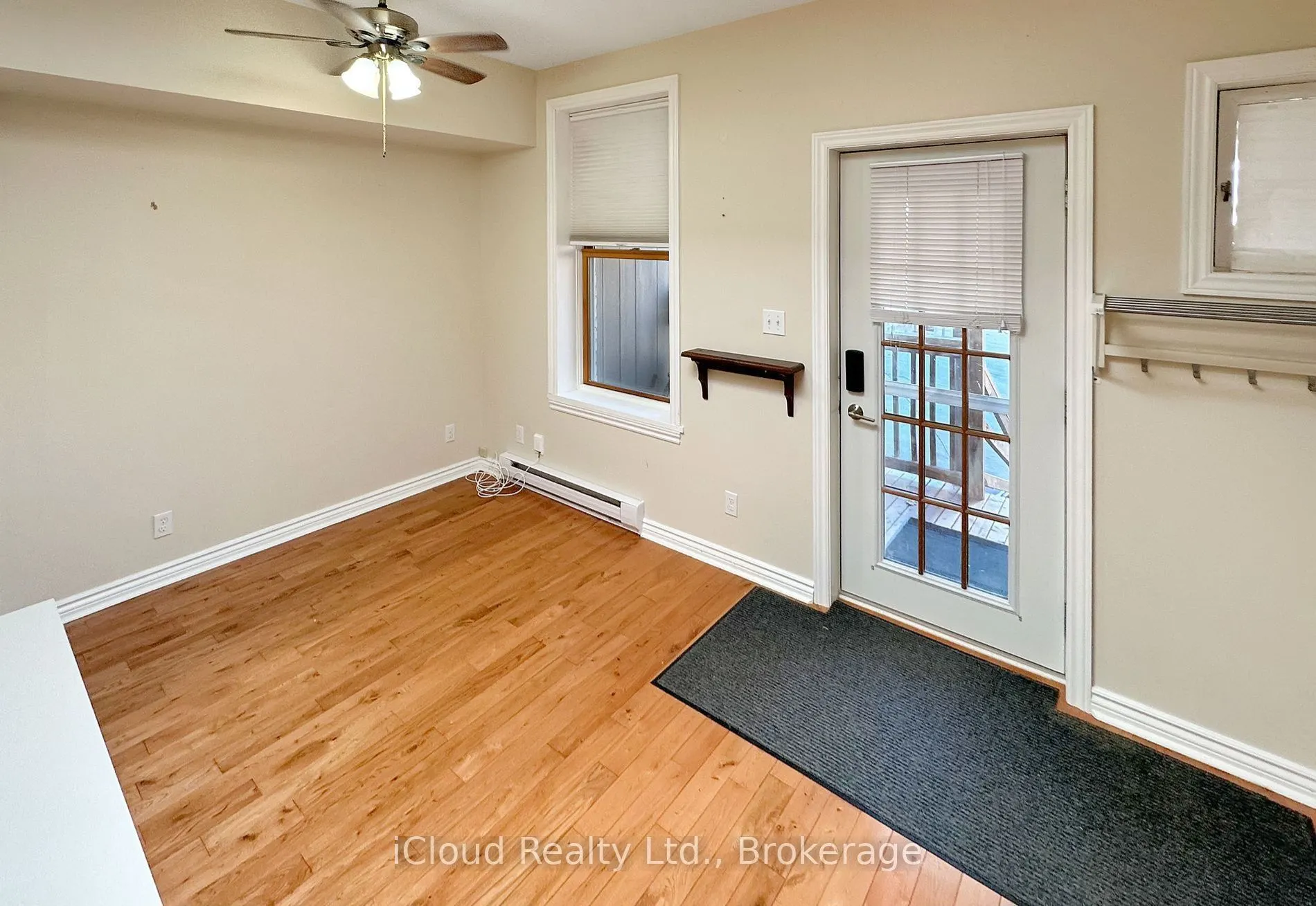 67 King Street W #1