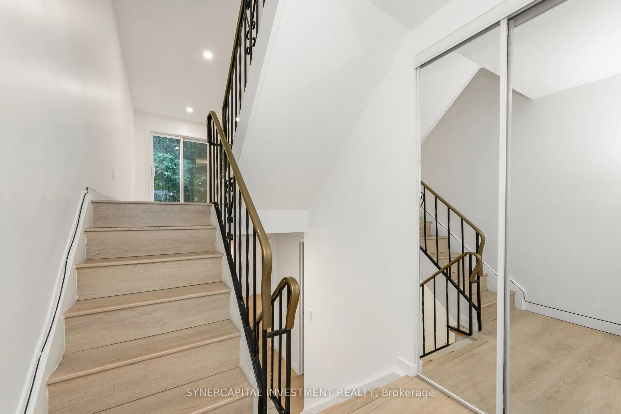 50 Tybalt Crescent