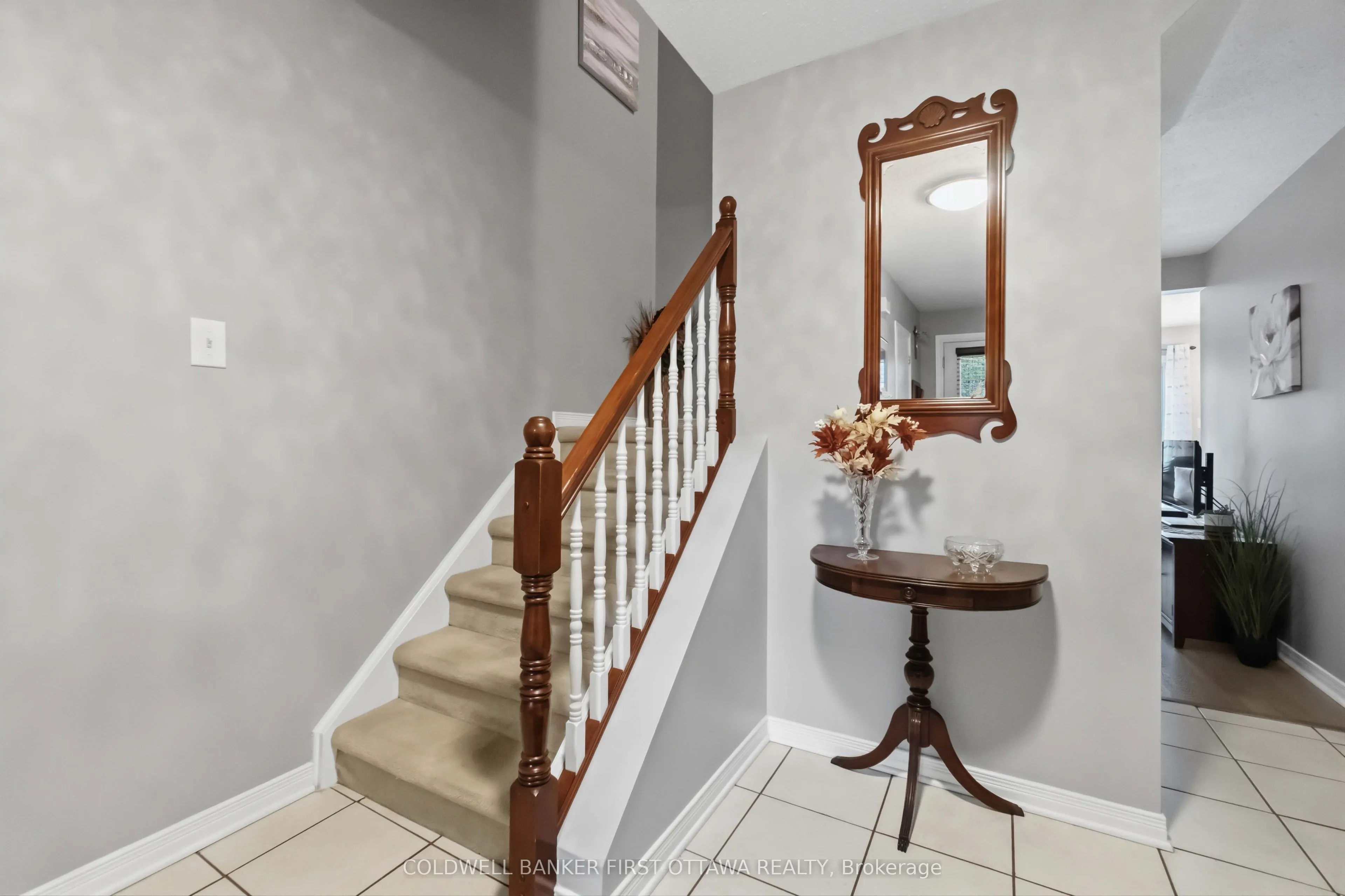 593 Canotia Place #70