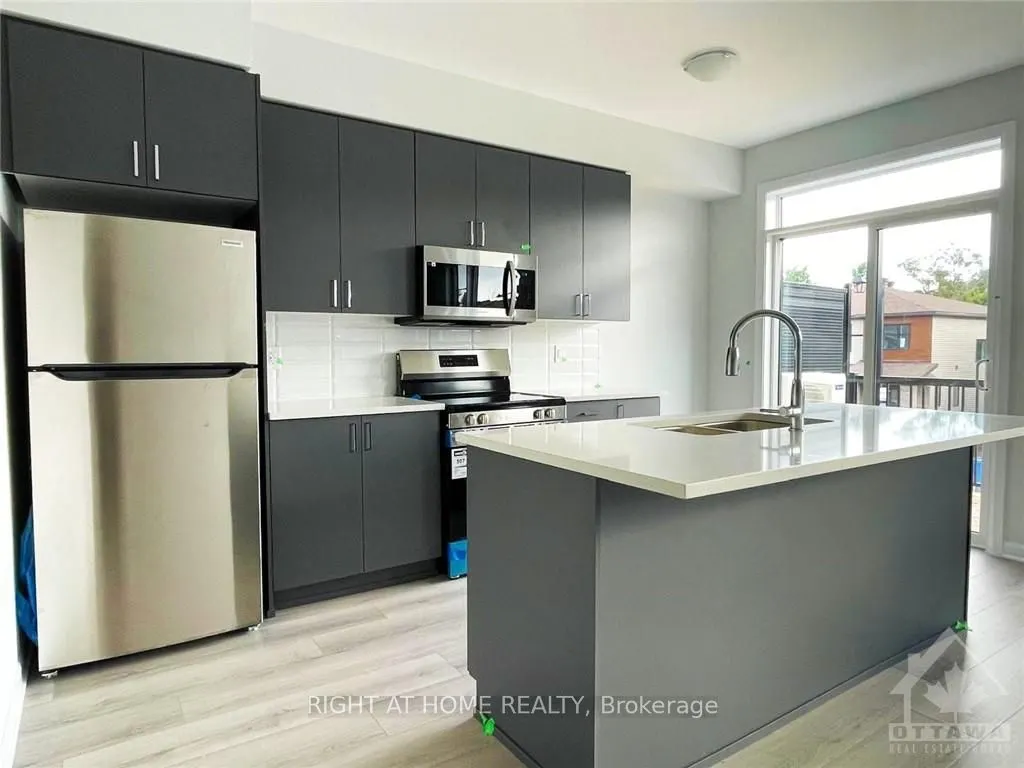 278 ELSIE MACGILL Walk