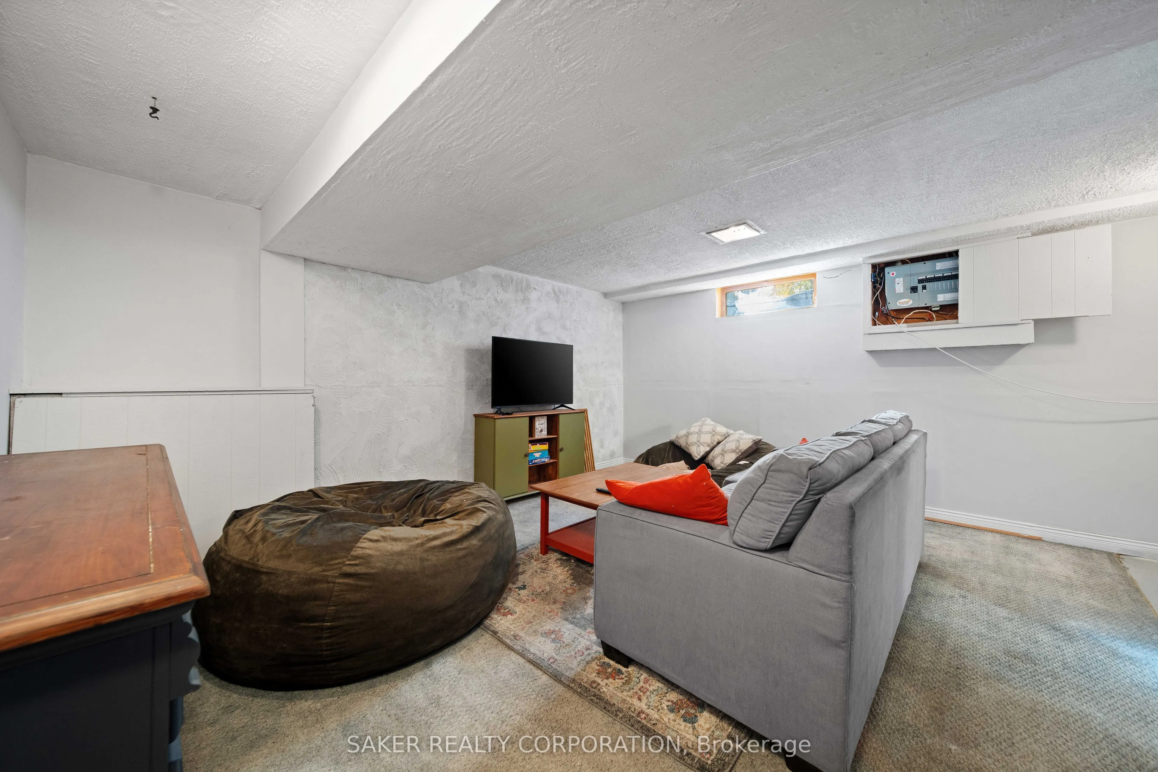 72 Inverary Road
