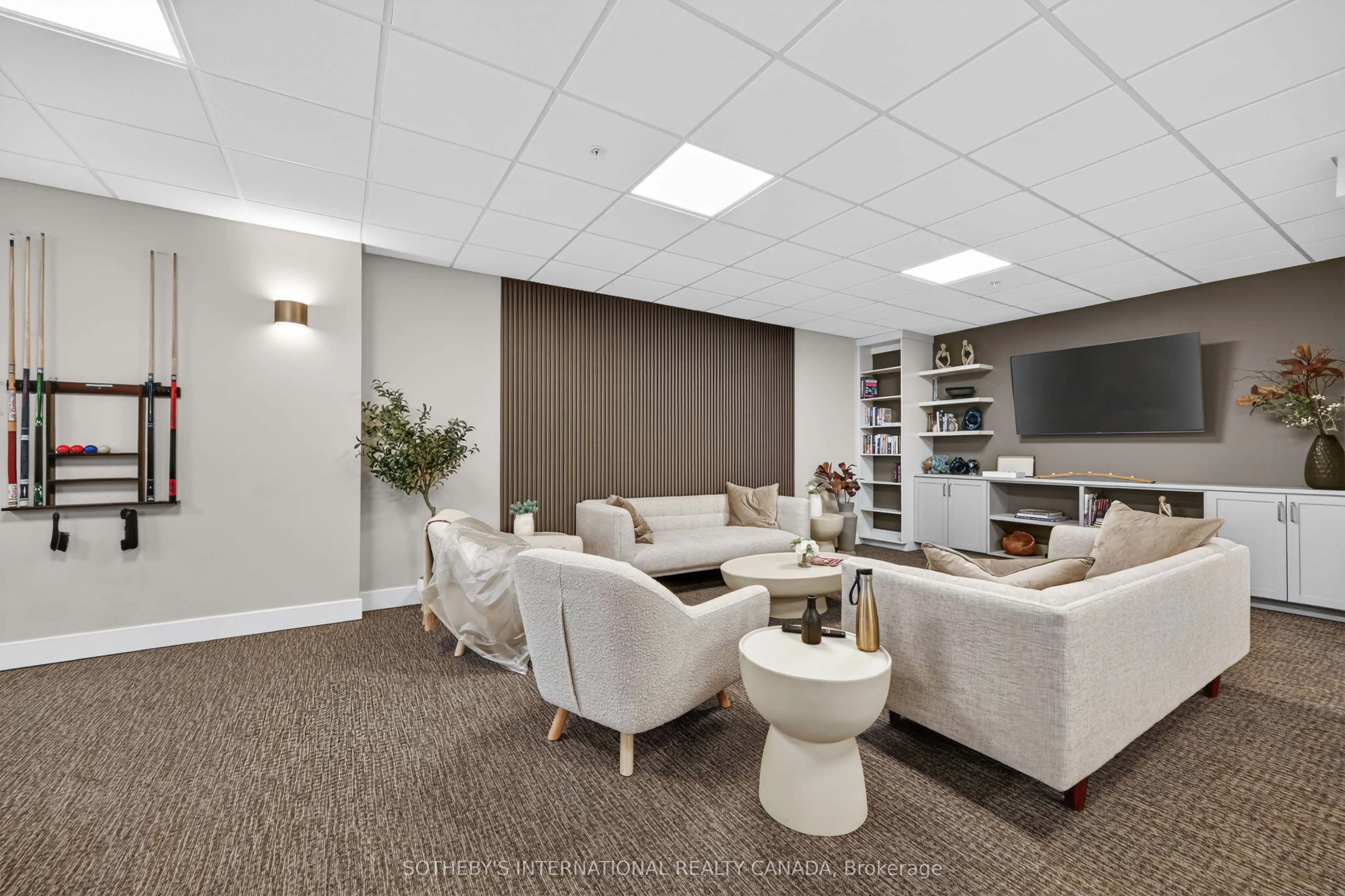 129A South Street #406