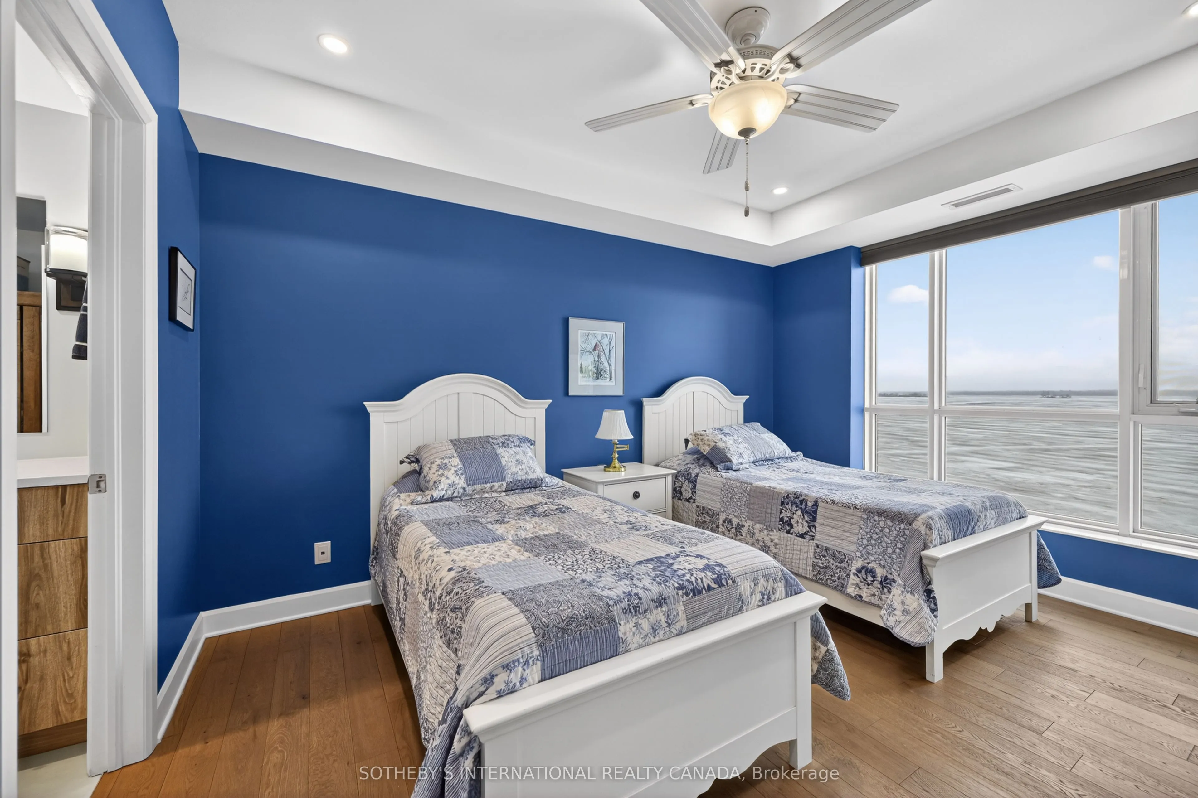 129A South Street #406
