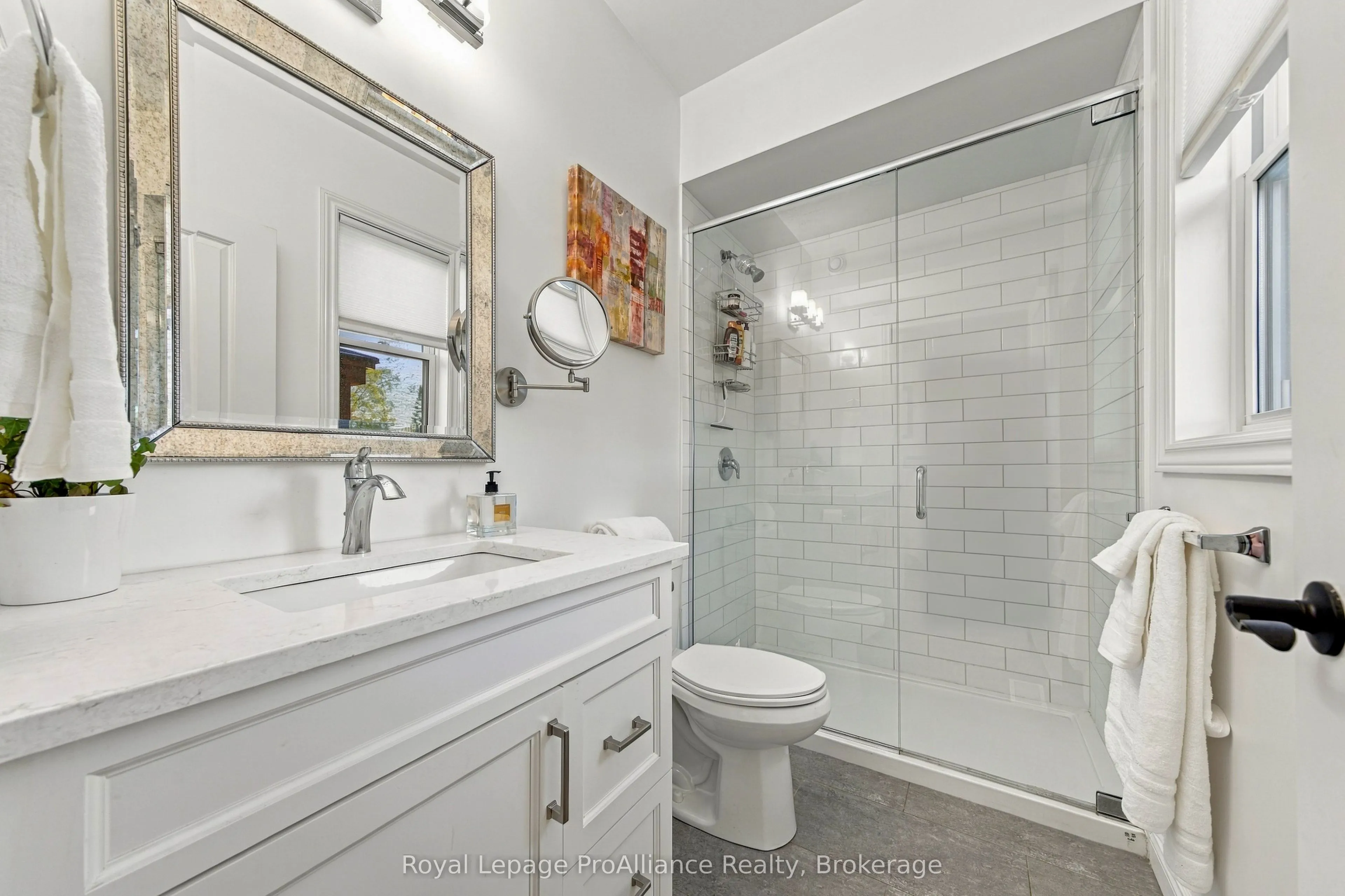 28 Aberdeen Street W