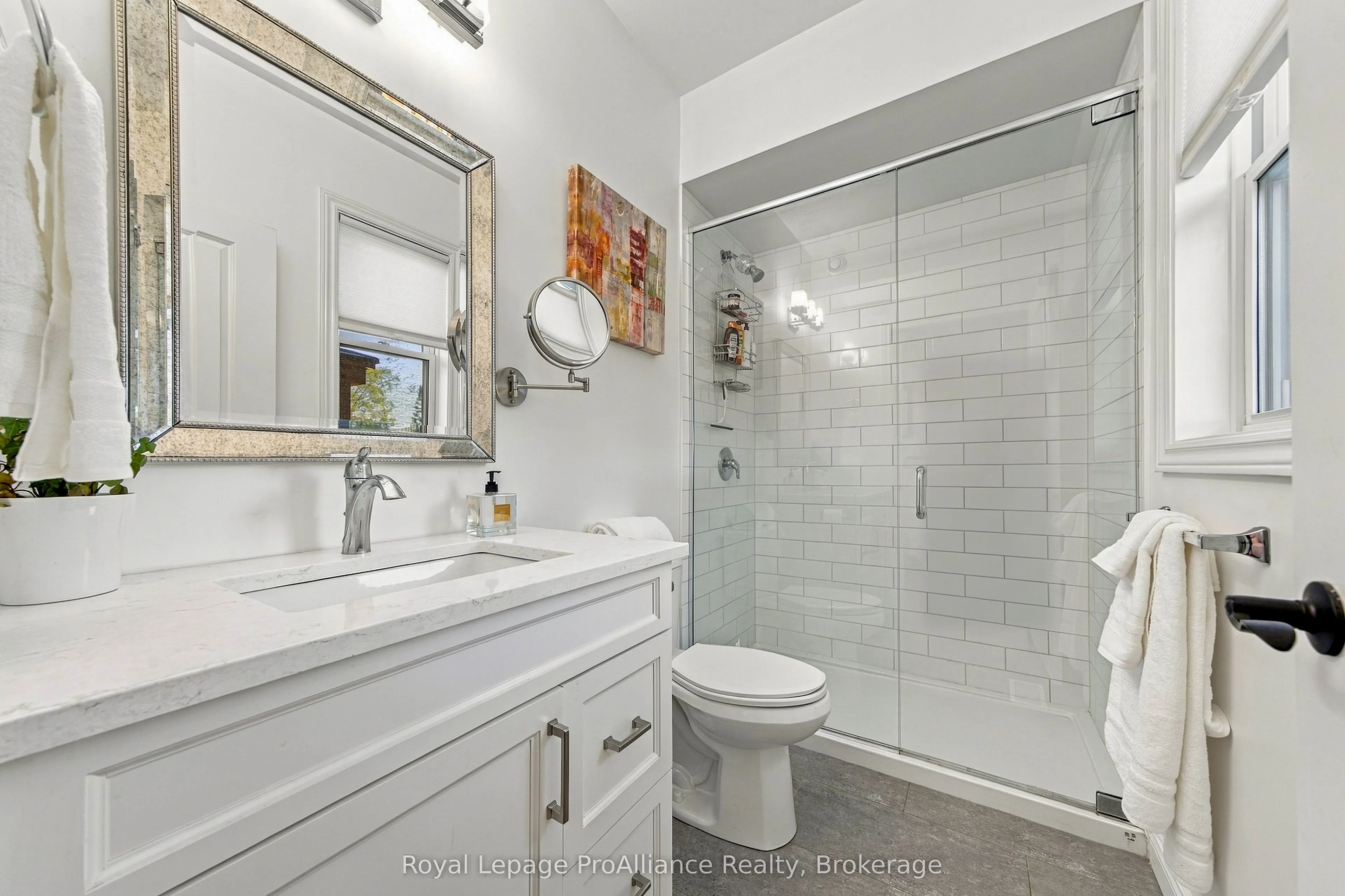 28 Aberdeen Street W